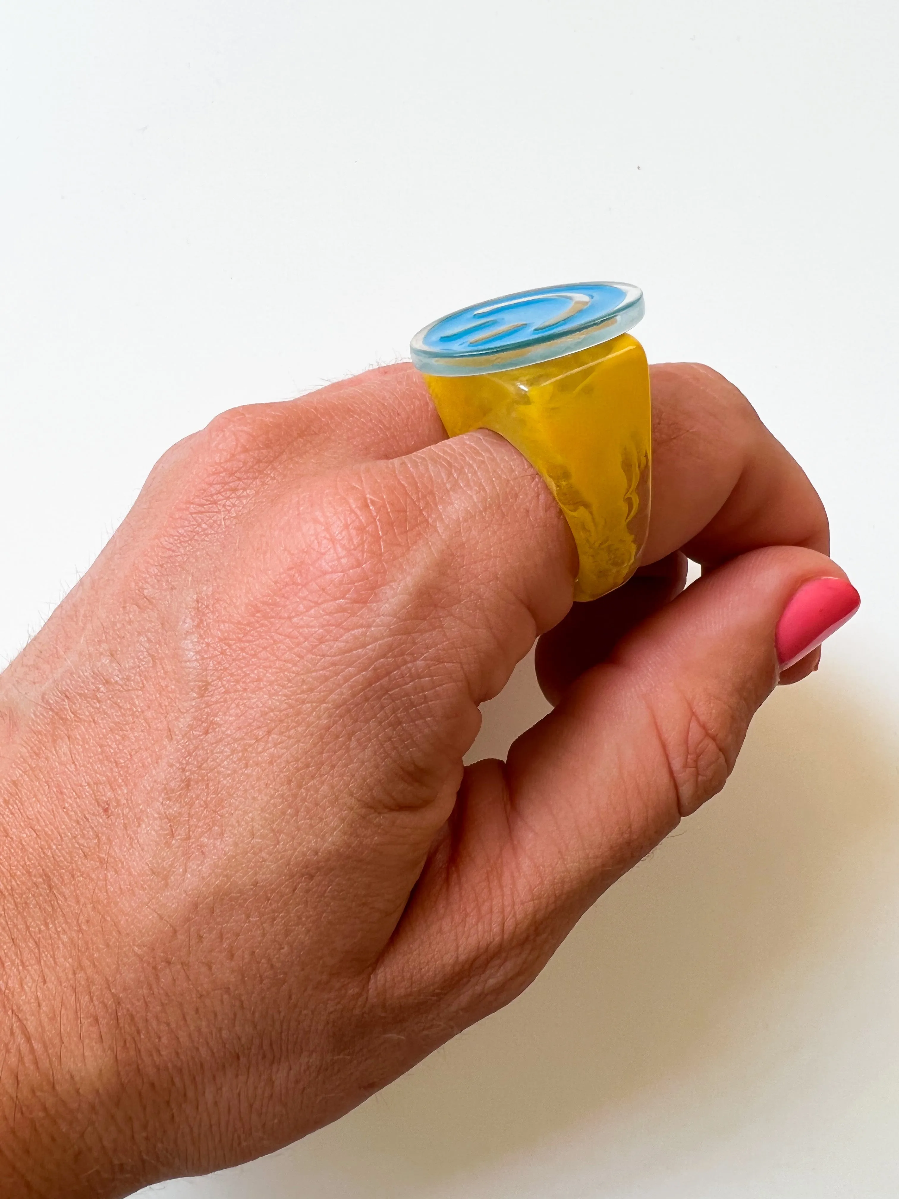 Anillo happy grande azul sold by Sorellas product image thumbnail 3