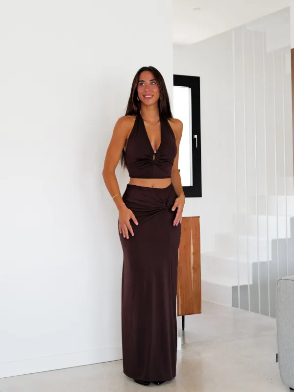 Conjunto largo anilla nudo chocolate sold by Sorellas