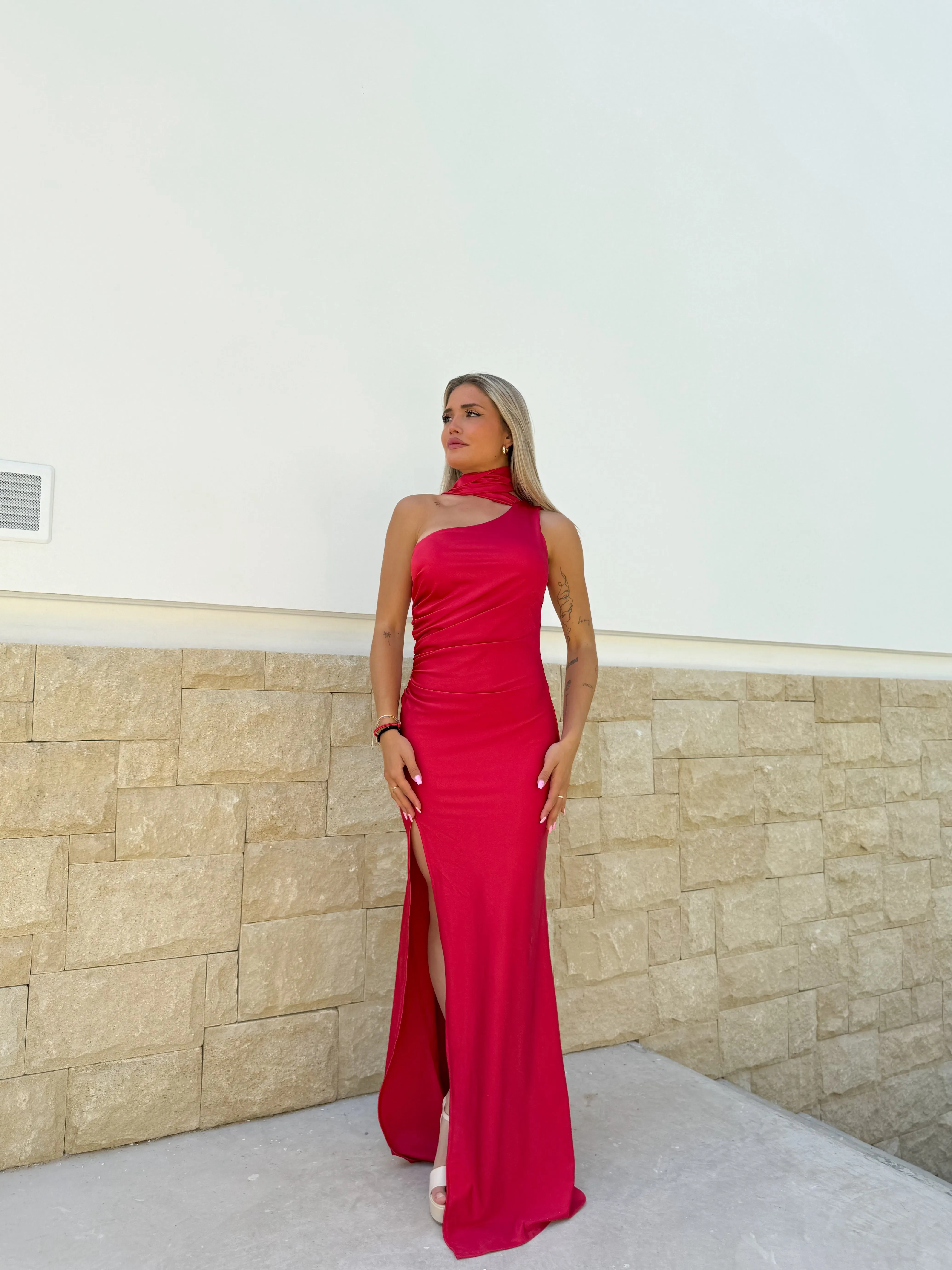 Vestido asim choker espalda rojo sold by Sorellas product image thumbnail 4