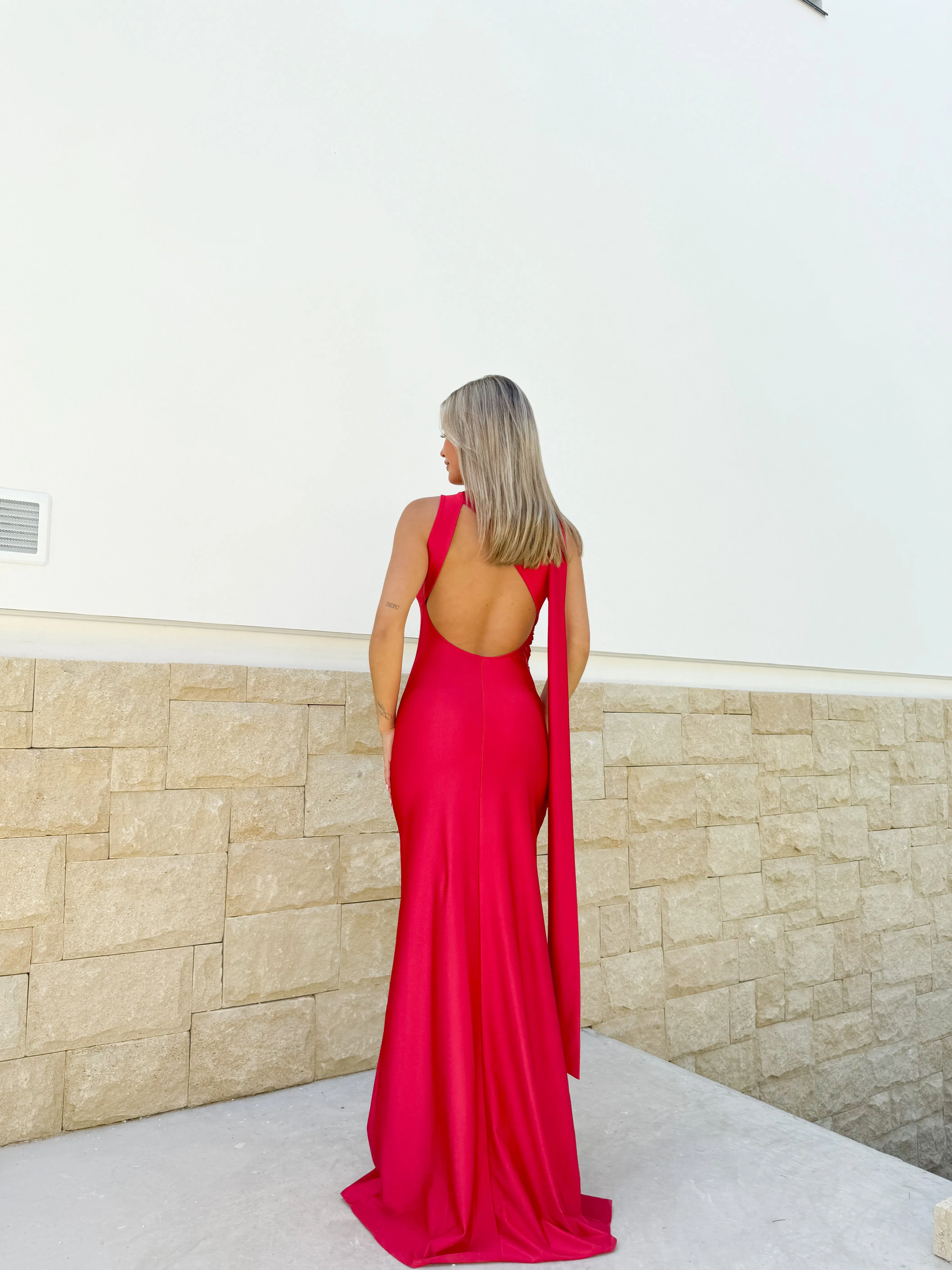 Vestido asim choker espalda rojo sold by Sorellas product image thumbnail 2