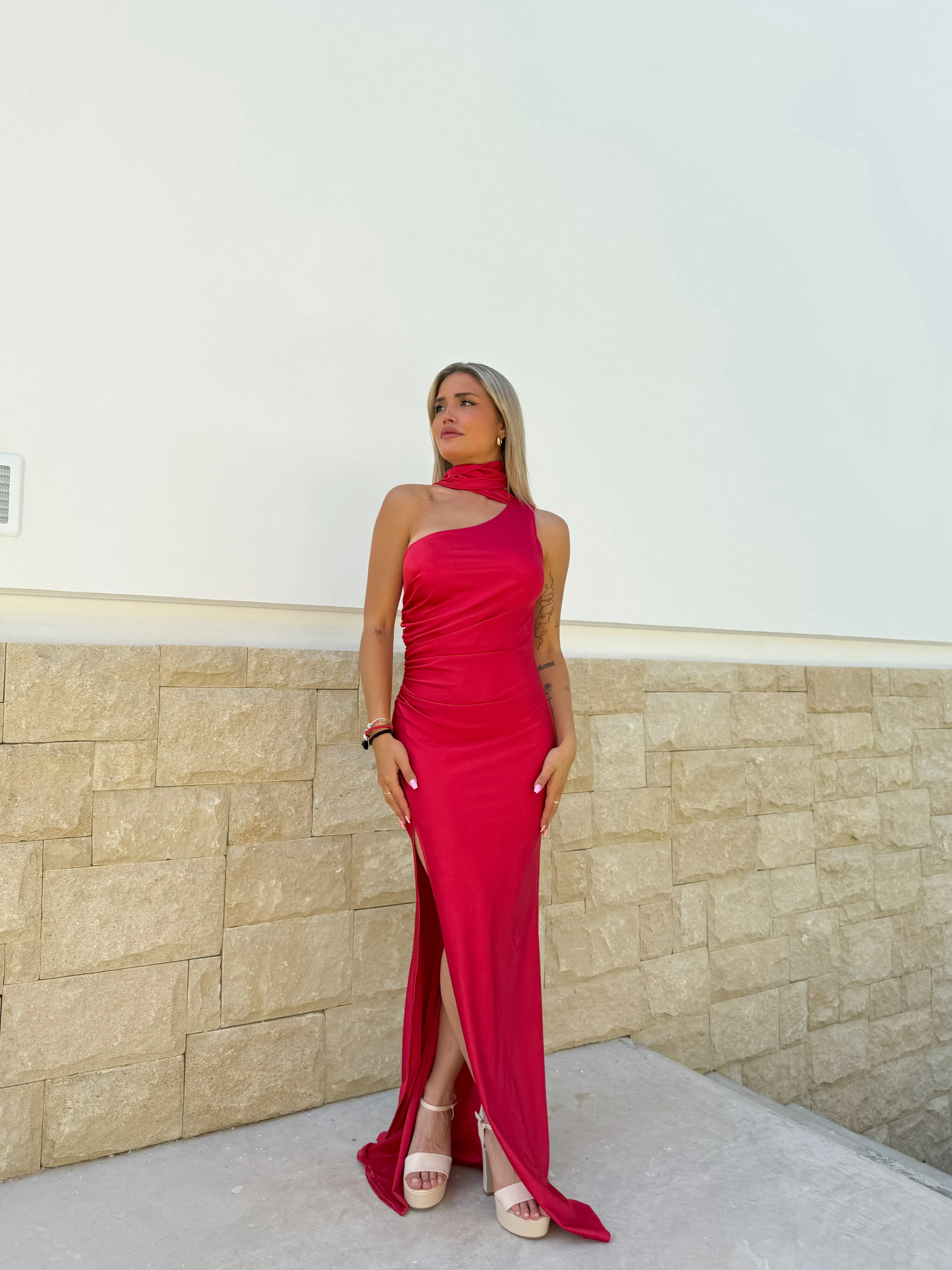 Vestido asim choker espalda rojo sold by Sorellas product image thumbnail 3