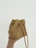 Clutch saco fiesta dorado sold by Sorellas