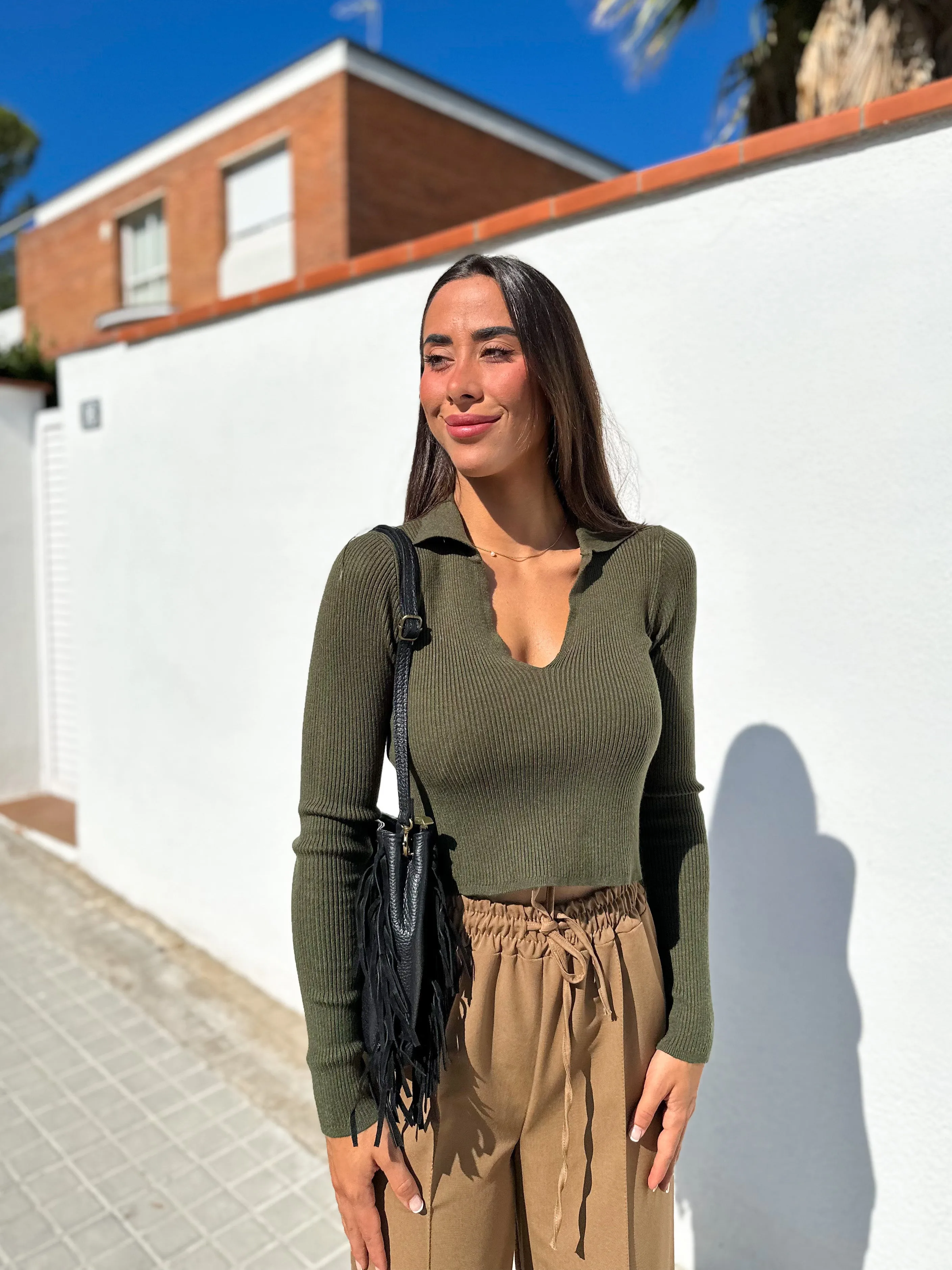 Bolso piel lisa flecos negro sold by Sorellas product image thumbnail 2