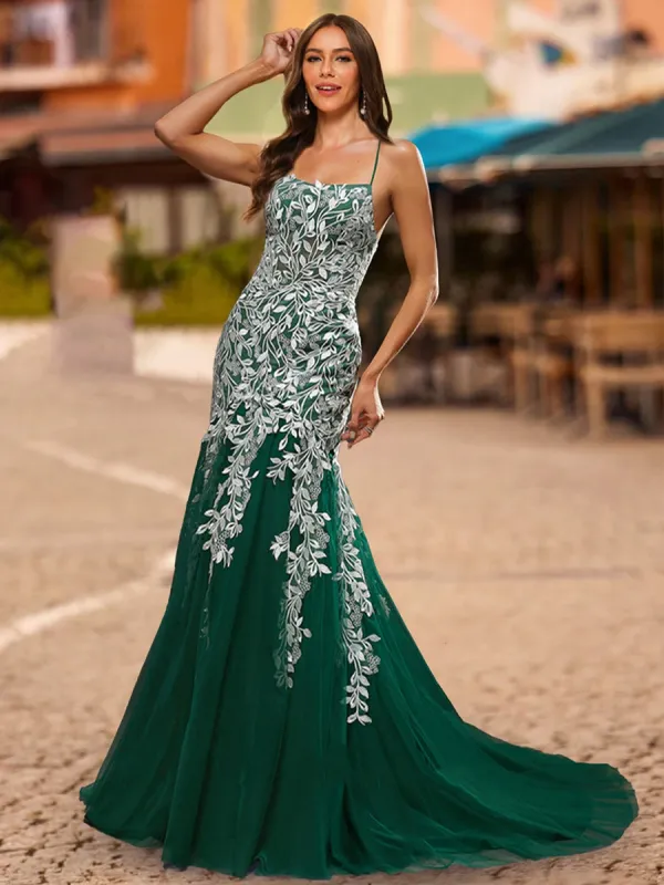 Trumpet/Mermaid Scoop Sleeveless Lace Prom Dresses sold by Lavetir