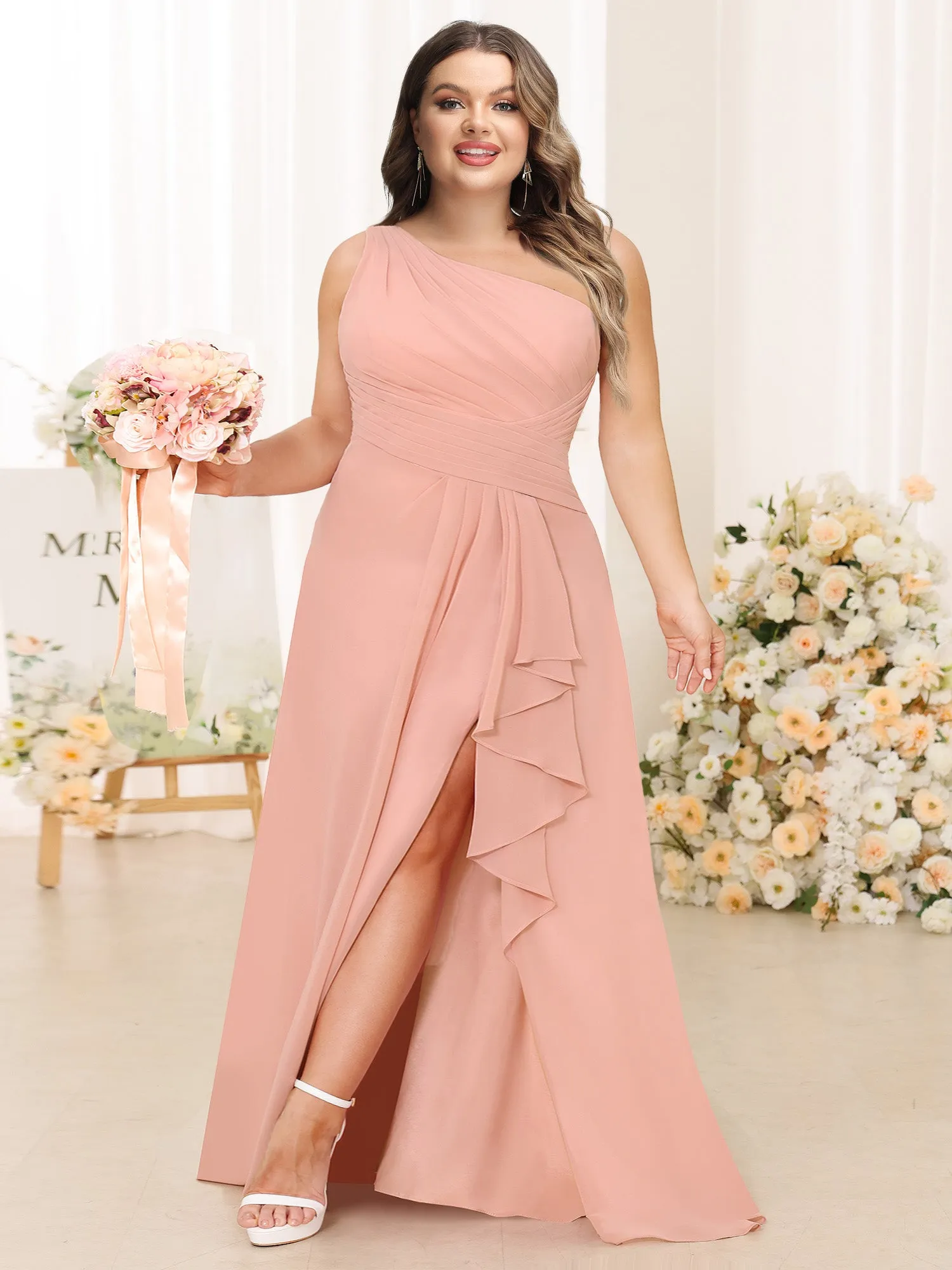 A-Line/Princess One-Shoulder Long Plus Size Bridesmaid Dresses with Split Side sold by Lavetir