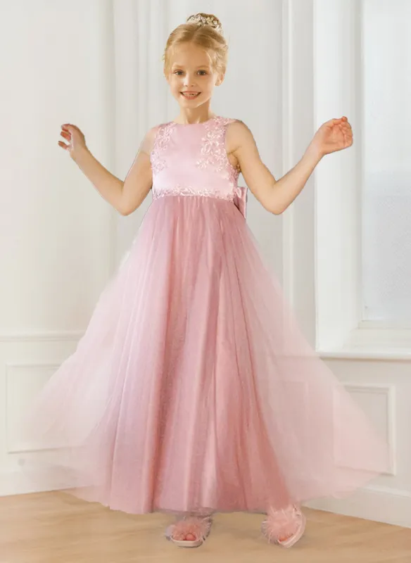 A-Line/Princess Scoop Neck Tulle Flower Girl Dresses with Appliques sold by Lavetir