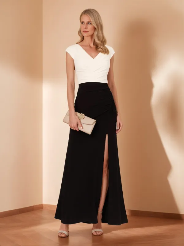 Sheath/Column V-Neck Sleeveless Pleated Mother of the Bride Dresses with Split Side sold by Lavetir