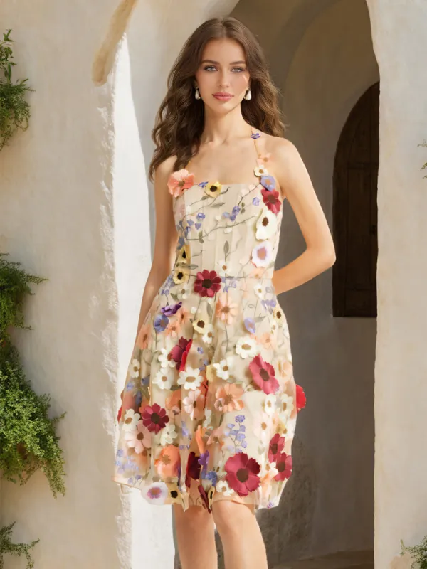 A-Line/Princess Halter Knee-Length Ruched Homecoming Dresses with Embroidery sold by Lavetir