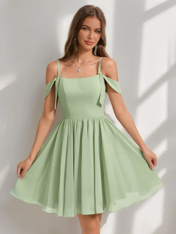 A-Line/Princess Square Sleeveless Chiffon Short Homecoming Dresses with Pleats sold by Lavetir