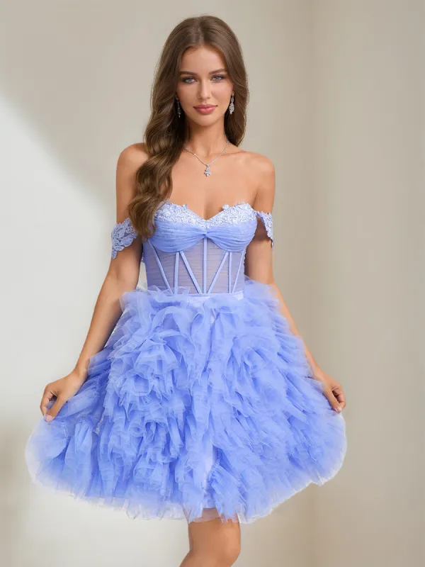 Ball Gown Sweetheart Short Tulle Homecoming Dresses with Lace Appliques & Pleats sold by Lavetir