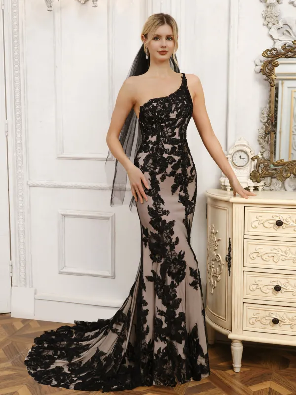 One-Shoulder Sleeveless Tulle Mermaid Wedding Dresses with Appliques sold by Lavetir