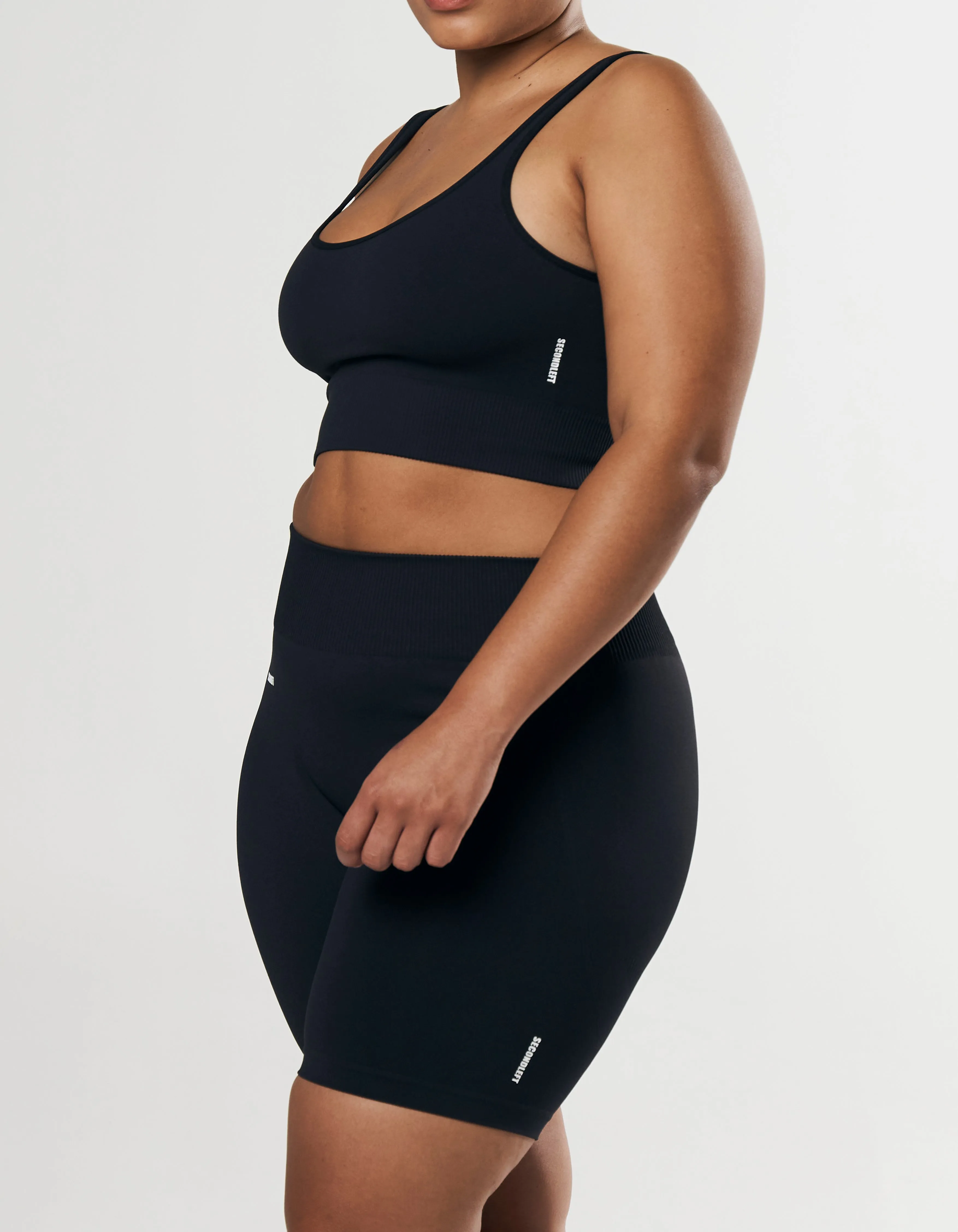 Seamless Low back Crop - Black sold by Stax product image thumbnail 2