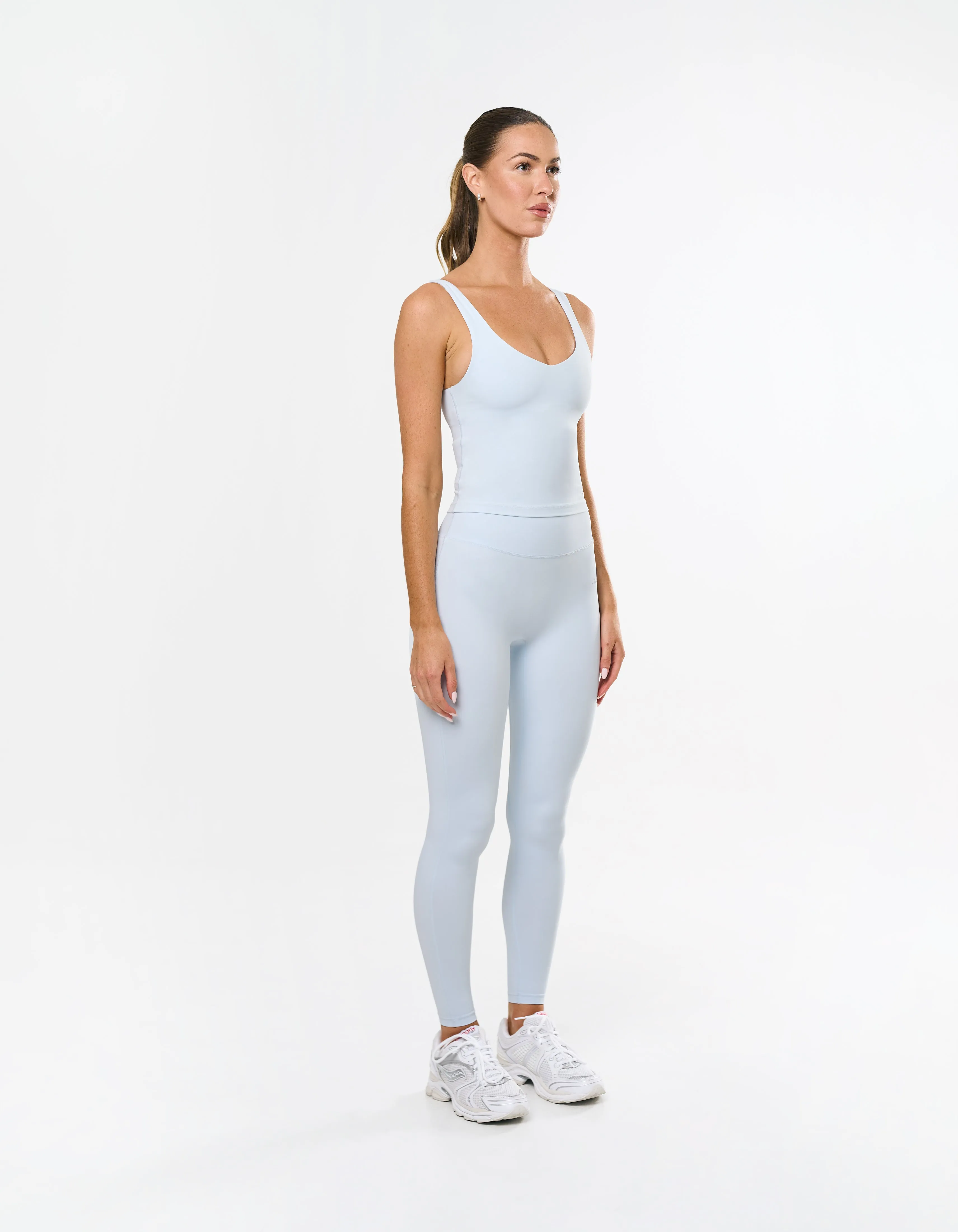 V Front Tank Airlyte - Arctic sold by Stax product image thumbnail 5