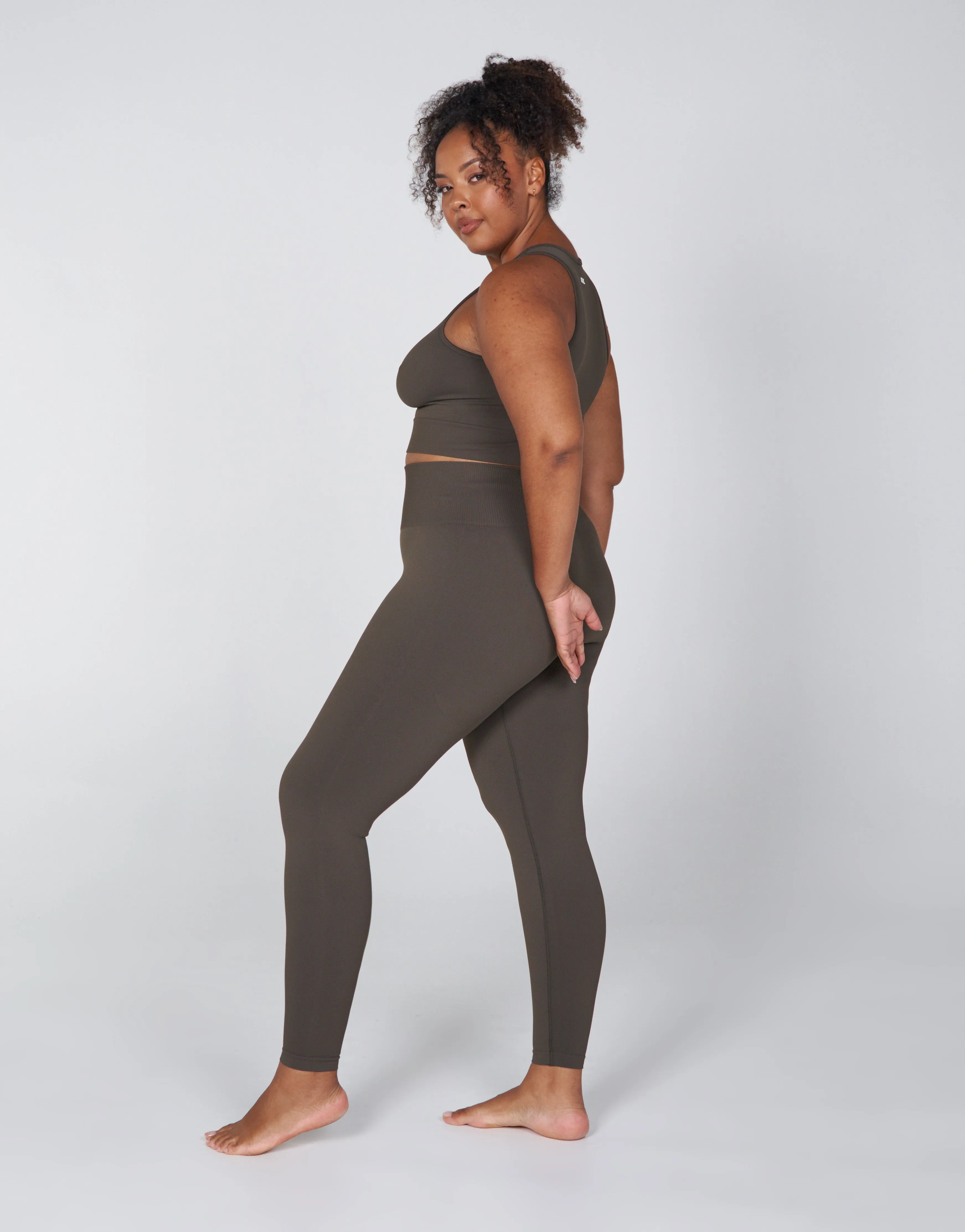 Premium Seamless Favourites Cropped Singlet - Dovetail sold by Stax product image thumbnail 3