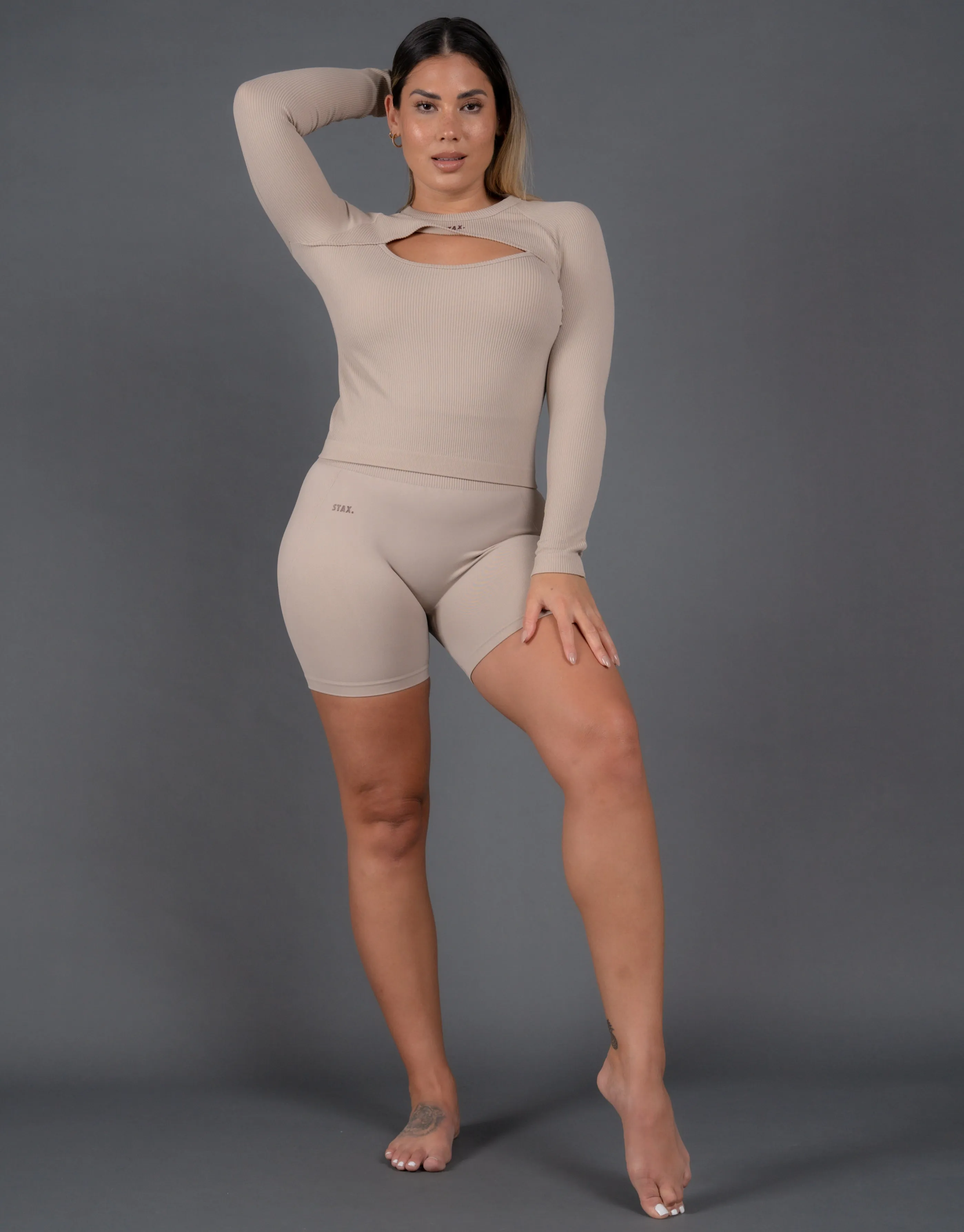 Premium Seamless V5 Cut Out Long Sleeve Lounge - Kepler (Beige) sold by Stax product image thumbnail 2