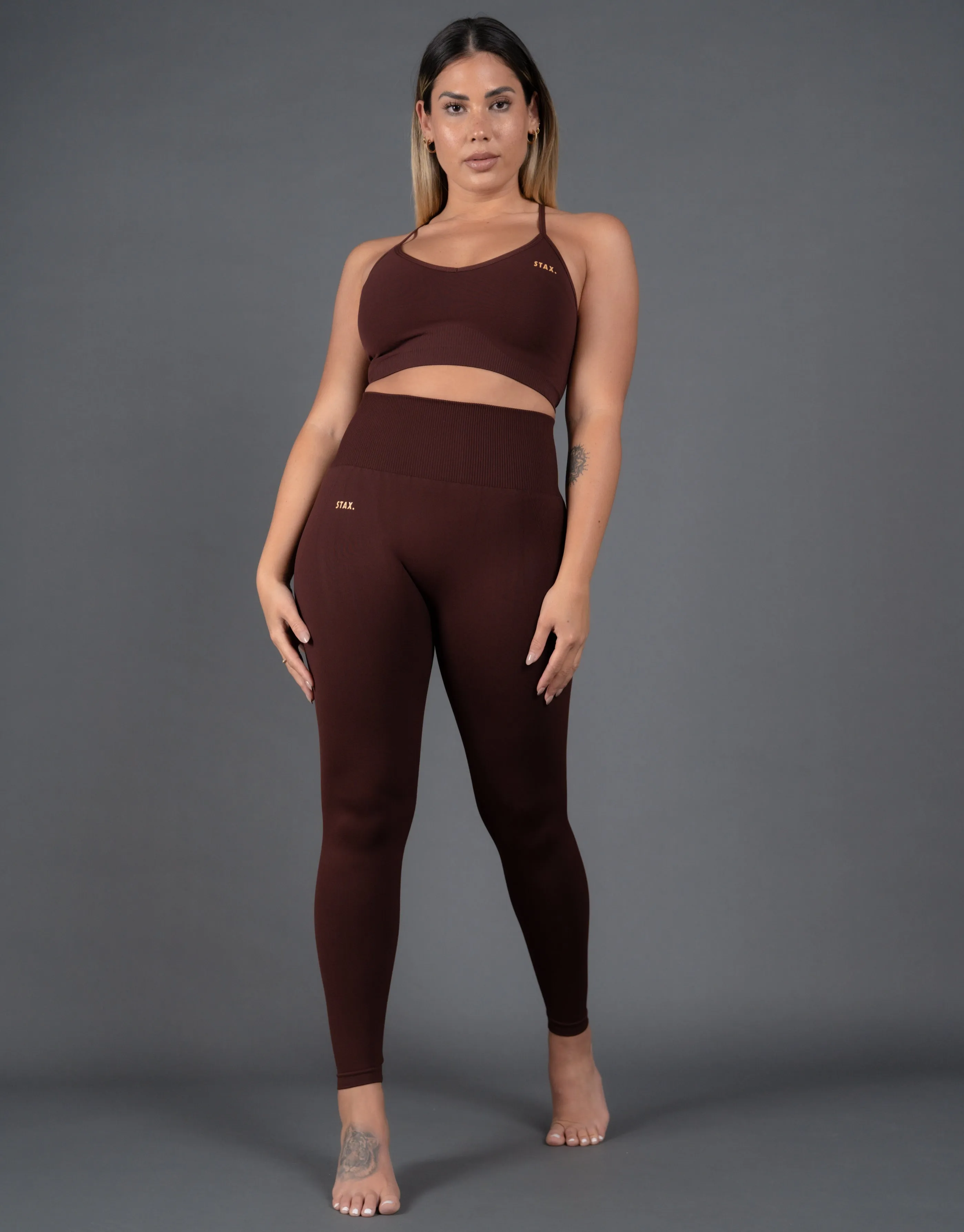 Premium Seamless V5 Strappy Crop - Gliese (Brown) sold by Stax product image thumbnail 3