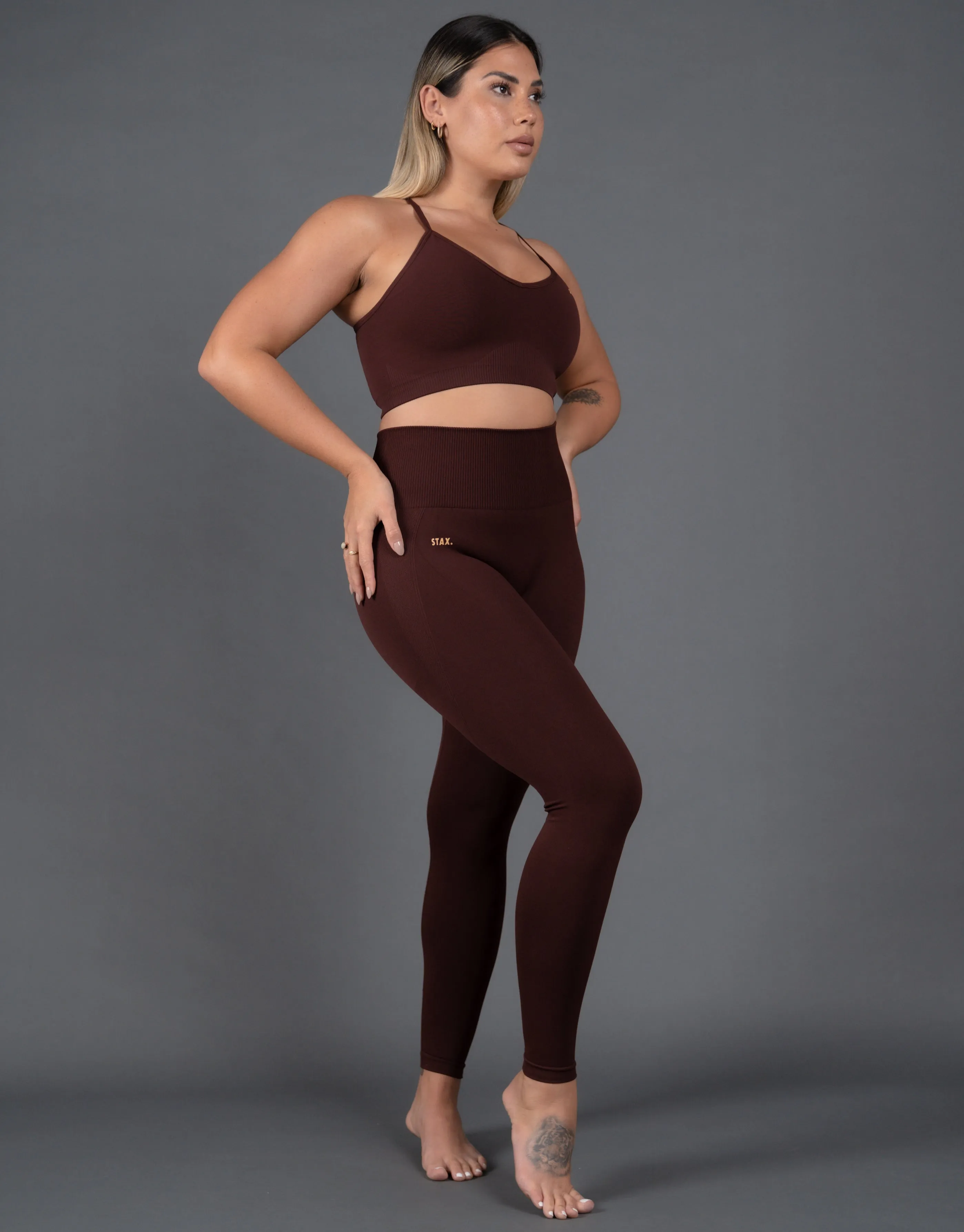 Premium Seamless V5 Strappy Crop - Gliese (Brown) sold by Stax product image thumbnail 2