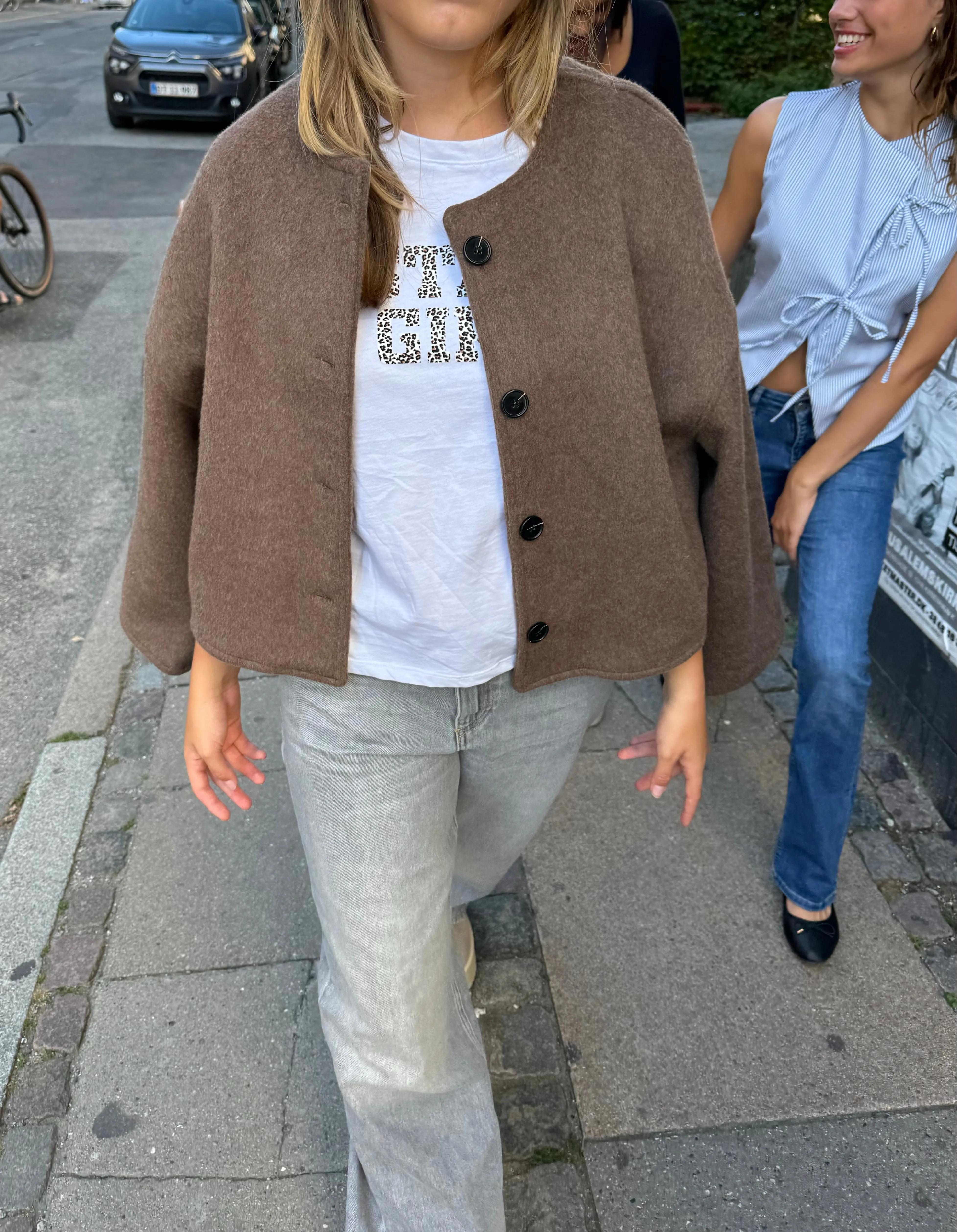 "Cozy" jacket brown sold by Meet Me There product image thumbnail 3