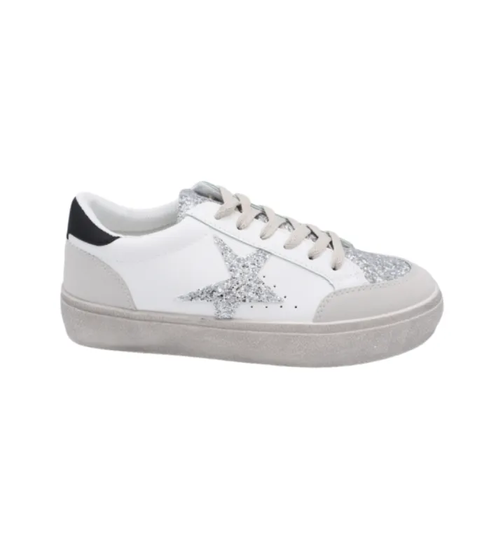 "Glitter star" shoes silver sold by Meet Me There