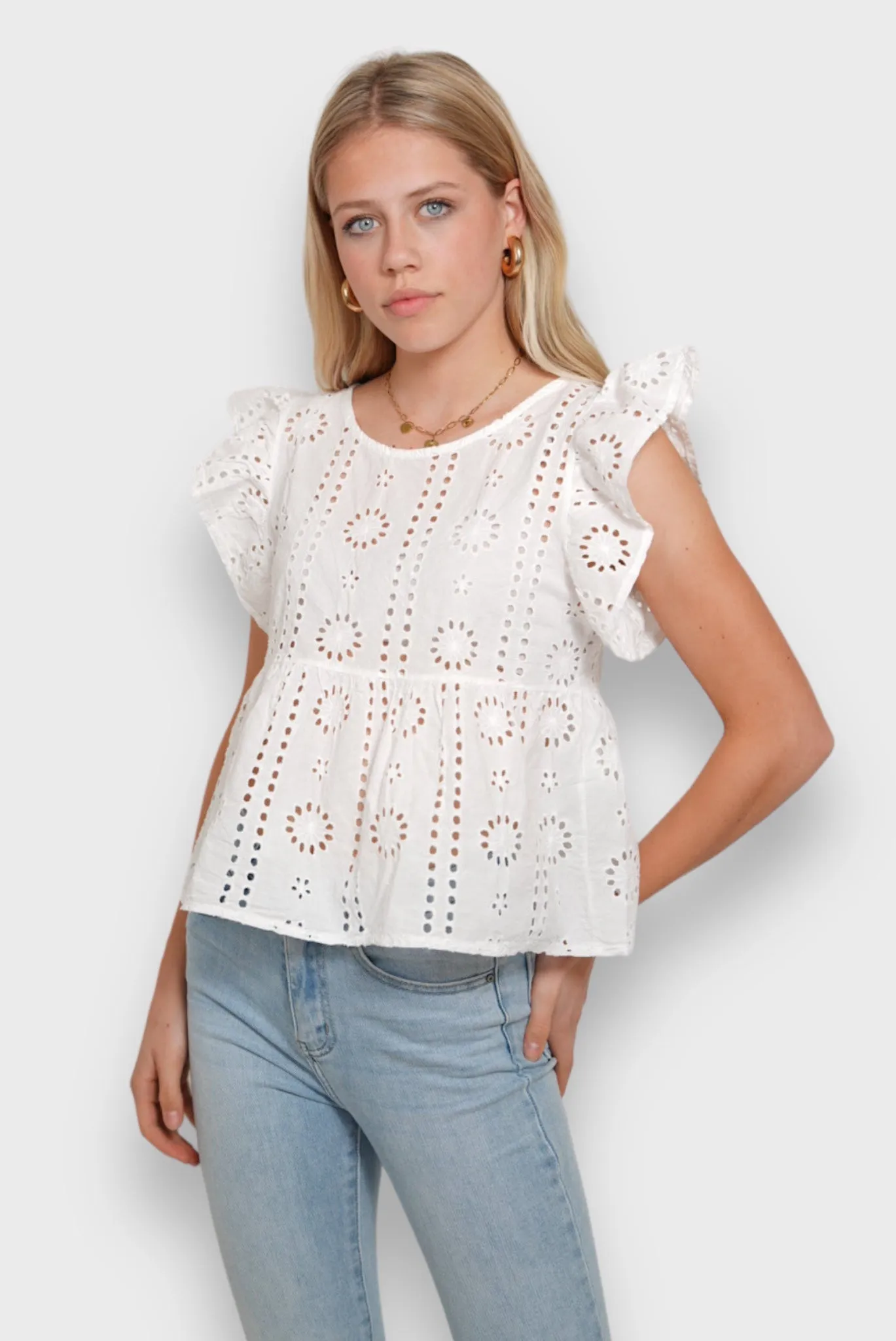 "Floral" top white sold by Meet Me There