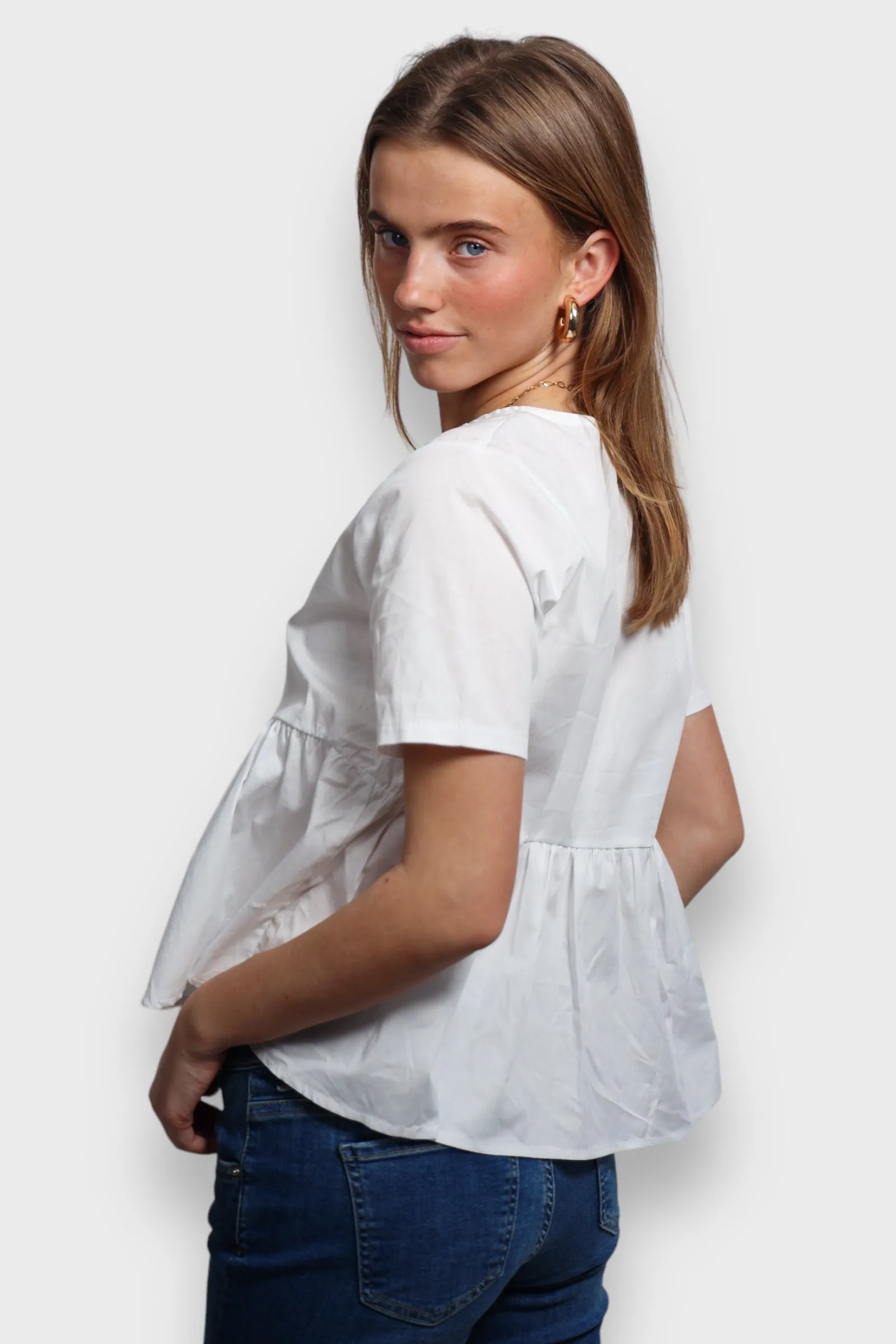 "Belle" blouse white sold by Meet Me There product image thumbnail 2