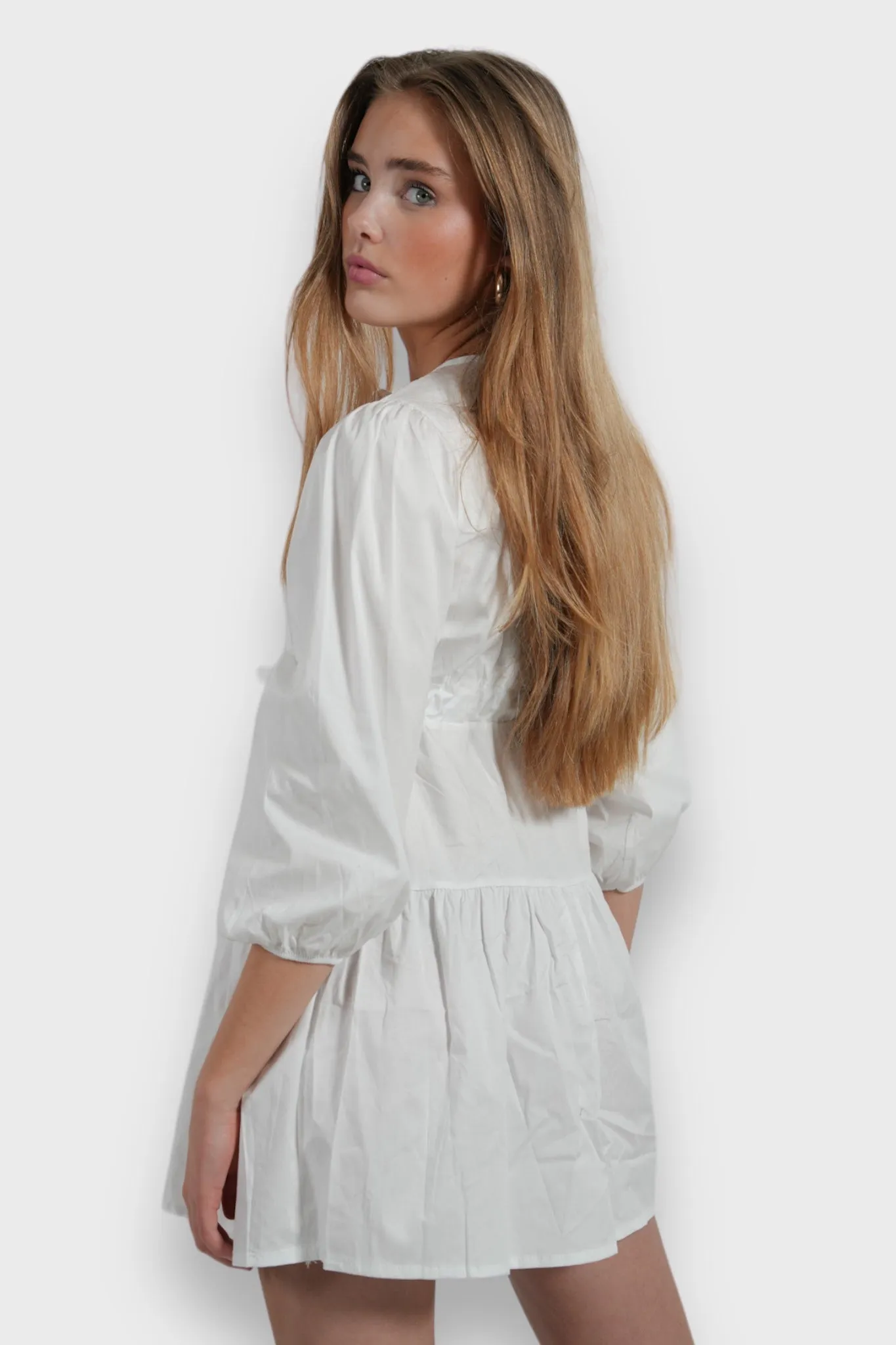 "Halo" dress white sold by Meet Me There product image thumbnail 2