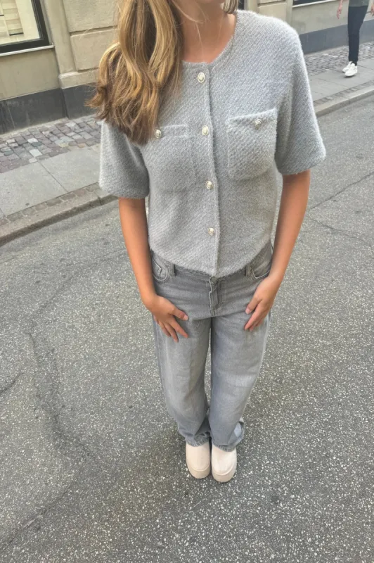 "Loose" low waist jeans grey sold by Meet Me There