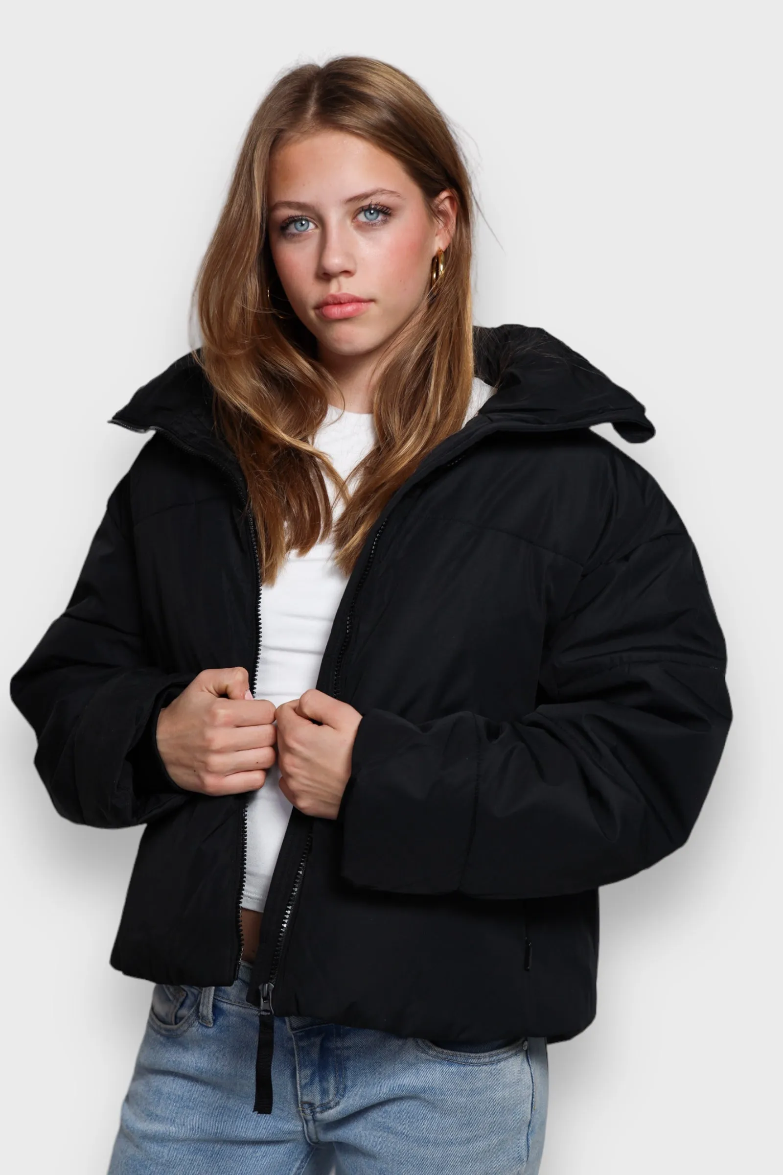 “Puffer” jacket black sold by Meet Me There product image thumbnail 5