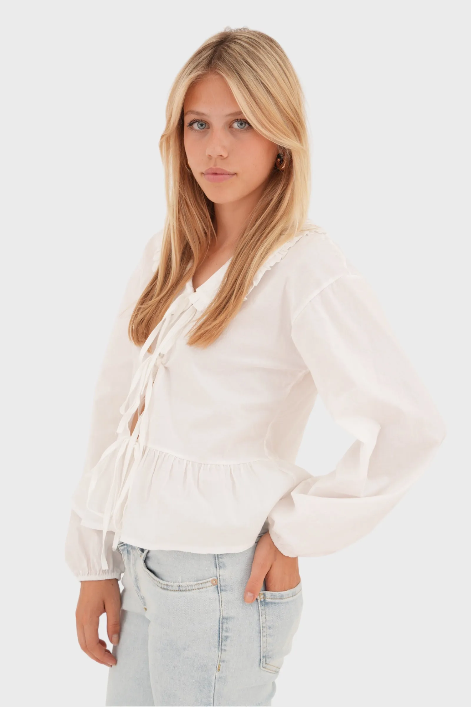 "Denmark" blouse white sold by Meet Me There product image thumbnail 2