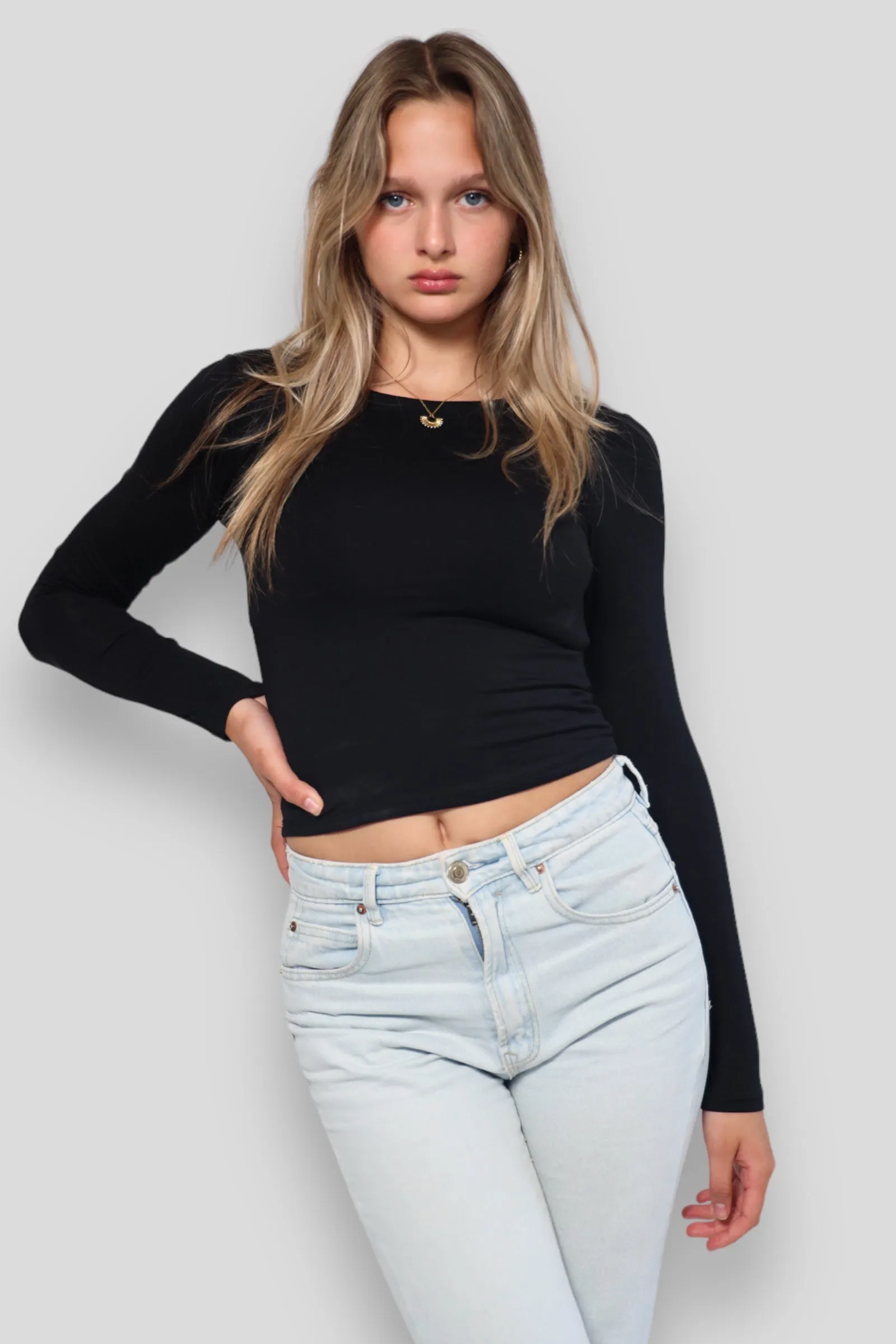 "Muse" top black sold by Meet Me There product image thumbnail 2