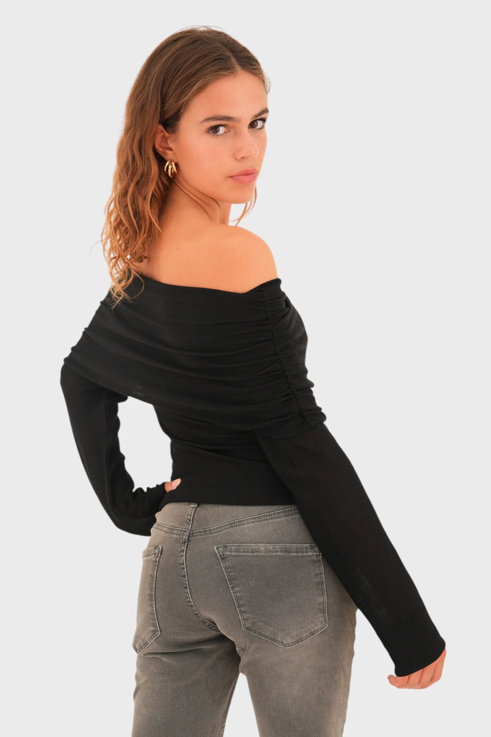 "Off shoulder" top black sold by Meet Me There product image thumbnail 3