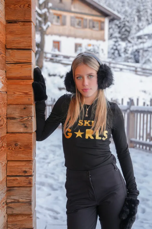 "Ski girls" ski pully black sold by Meet Me There