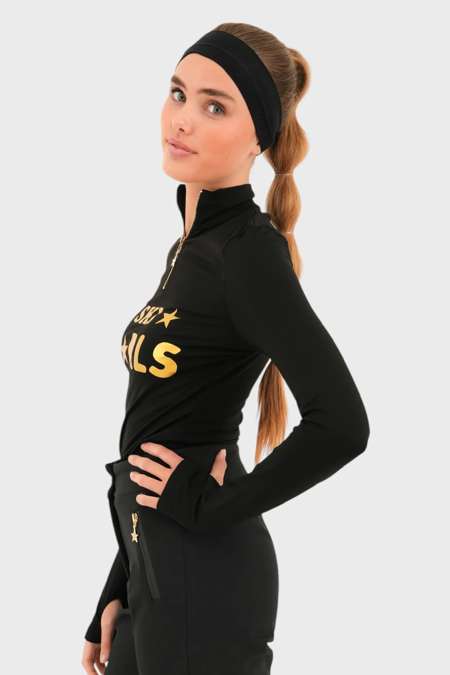 "Ski girls" ski pully black sold by Meet Me There product image thumbnail 3