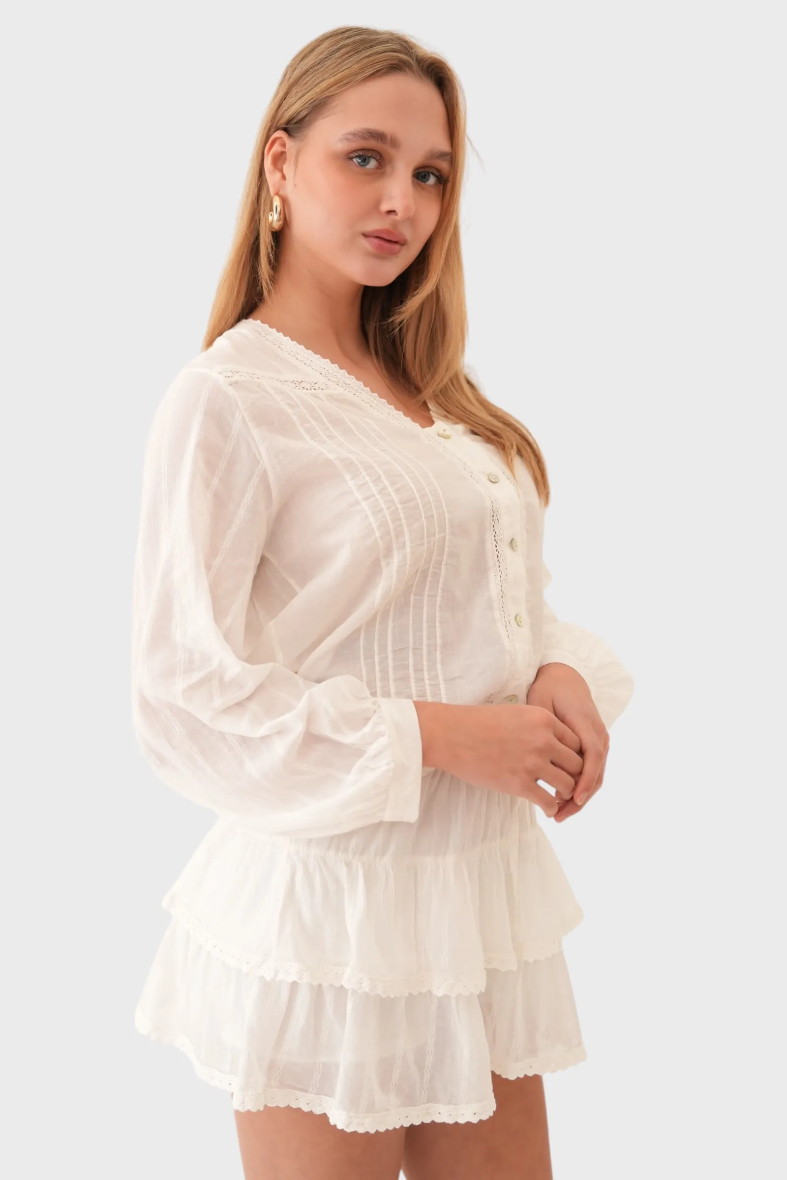 "Olivia" blouse white sold by Meet Me There product image thumbnail 2