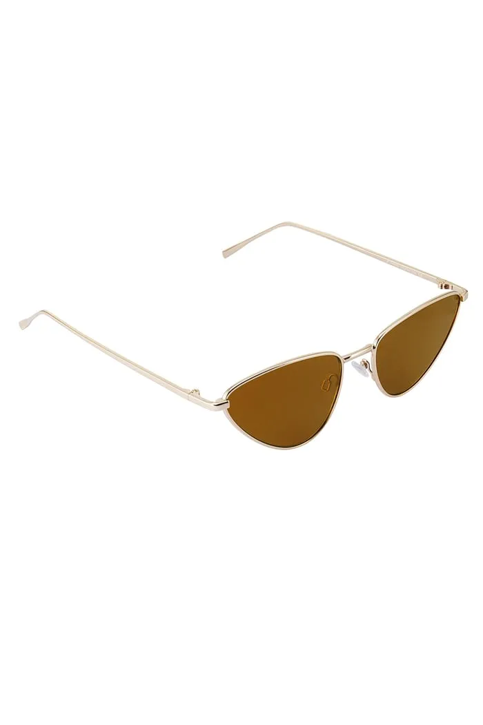 "Lily" sunglasses brown sold by Meet Me There product image thumbnail 2