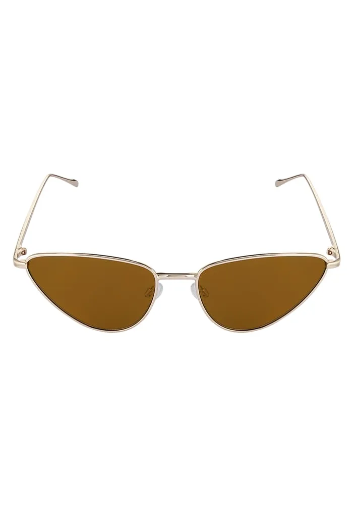"Lily" sunglasses brown sold by Meet Me There