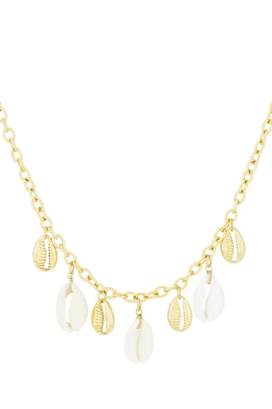 "Paradise" necklace sold by Meet Me There