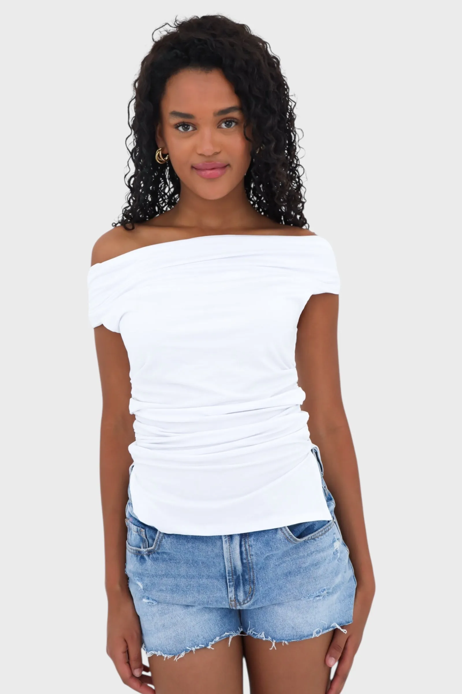 "Shoulder" top white sold by Meet Me There product image thumbnail 3