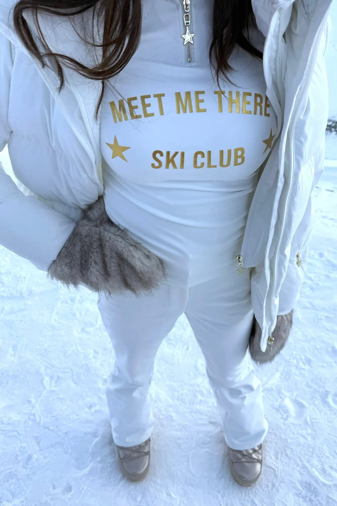 "Ski club" ski pully white sold by Meet Me There product image thumbnail 5