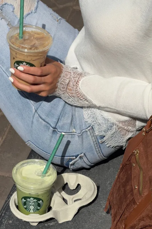 "Camille" sweater white made by Meet Me There