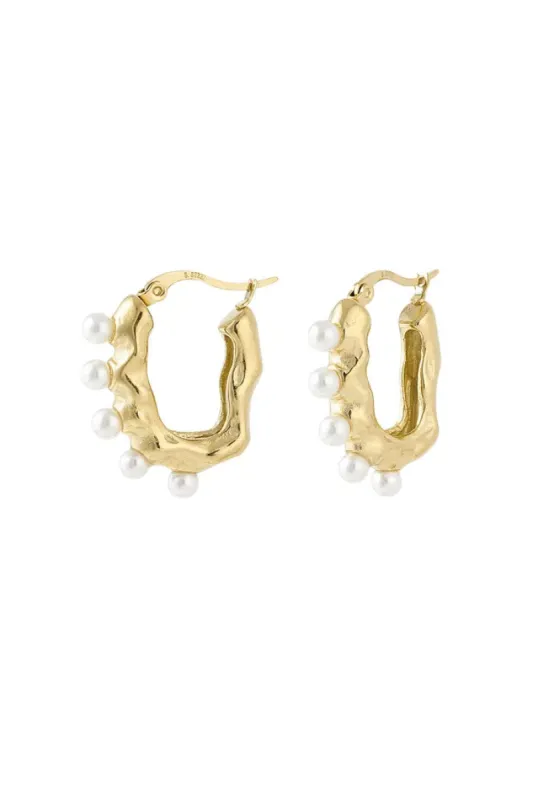 "Pearly" earrings sold by Meet Me There