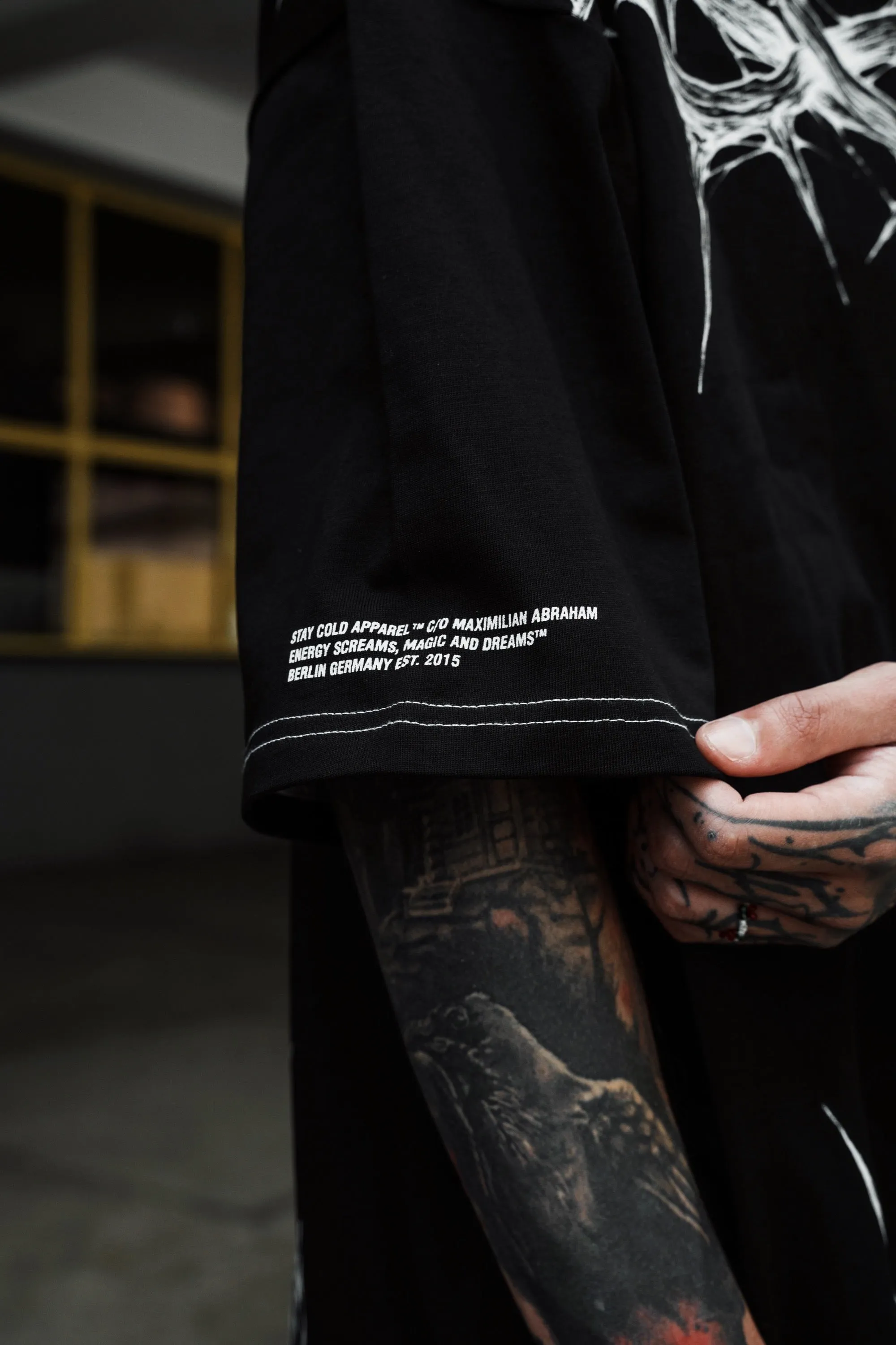 Thorns Reign Supreme - Heavy Oversized T-Shirt 250GSM sold by Archiify product image thumbnail 4