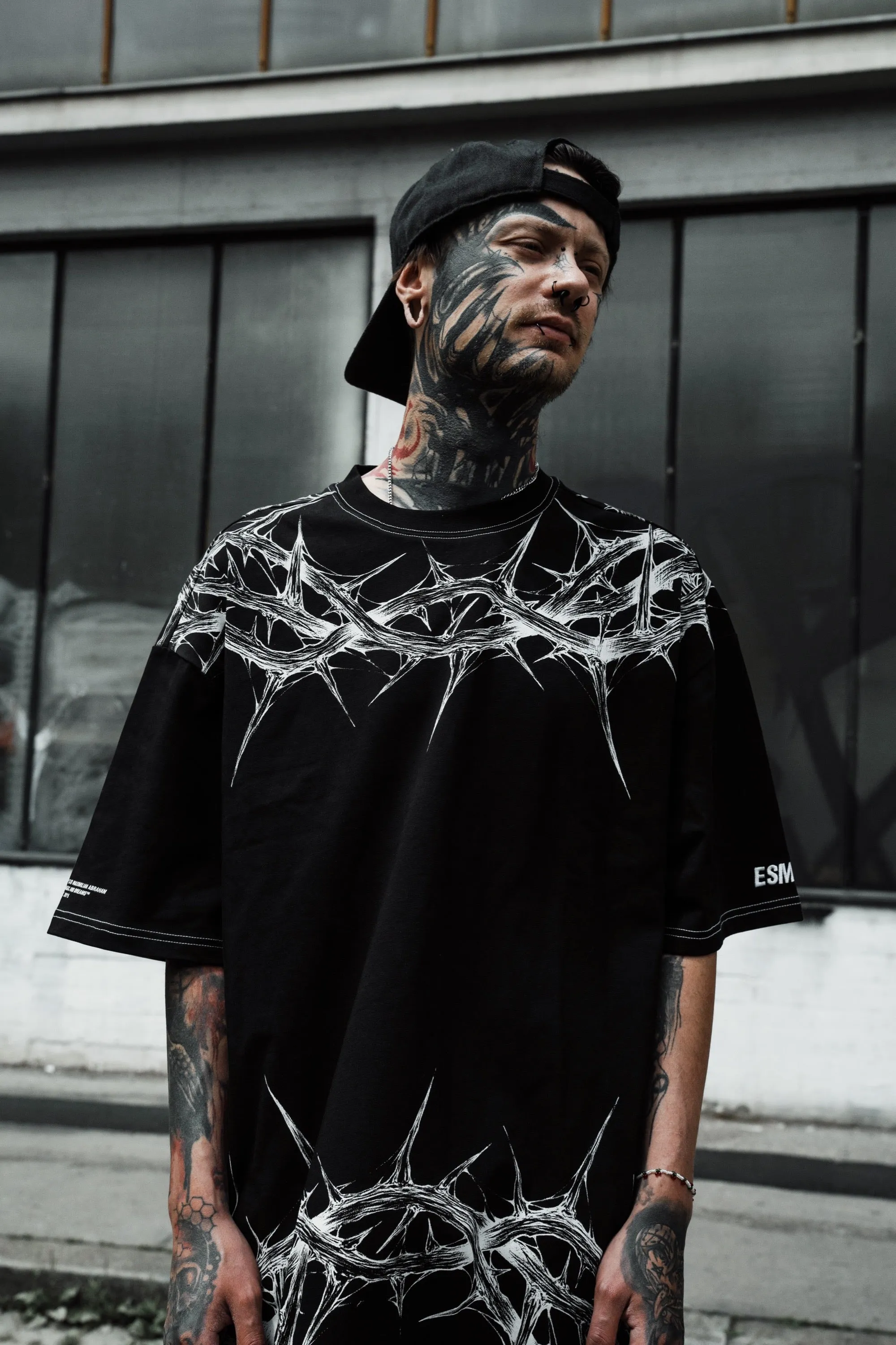 Thorns Reign Supreme - Heavy Oversized T-Shirt 250GSM sold by Archiify product image thumbnail 3