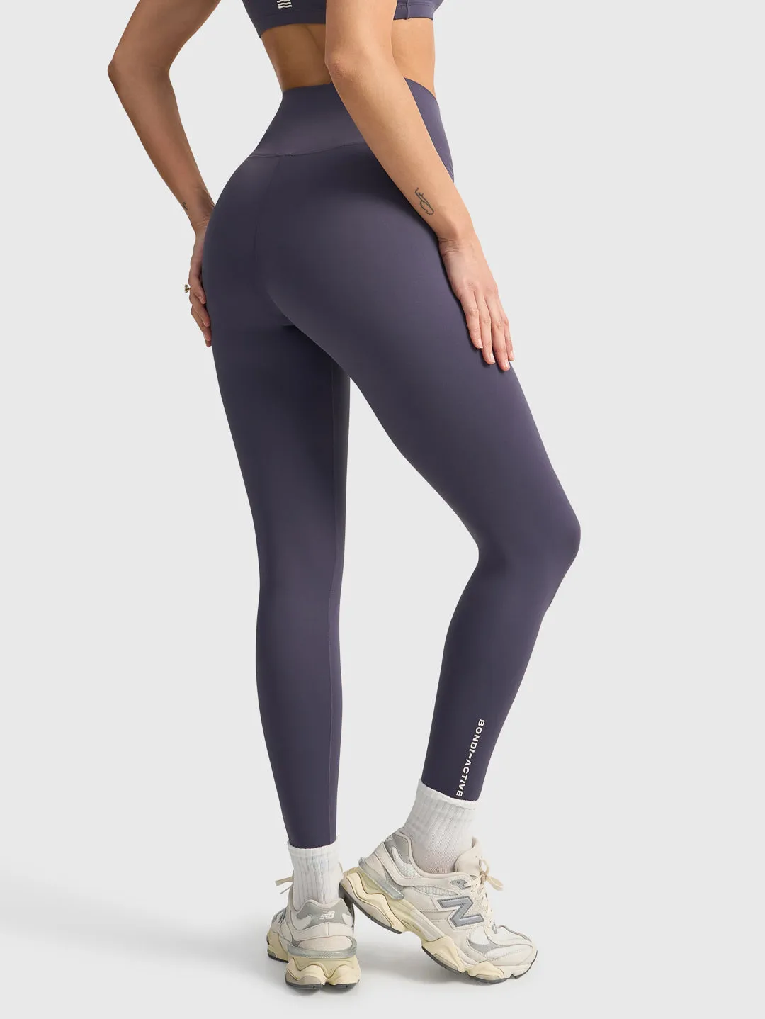 BASE V LEGGING FULL LENGTH - Shadow sold by Bondi Active product image thumbnail 3