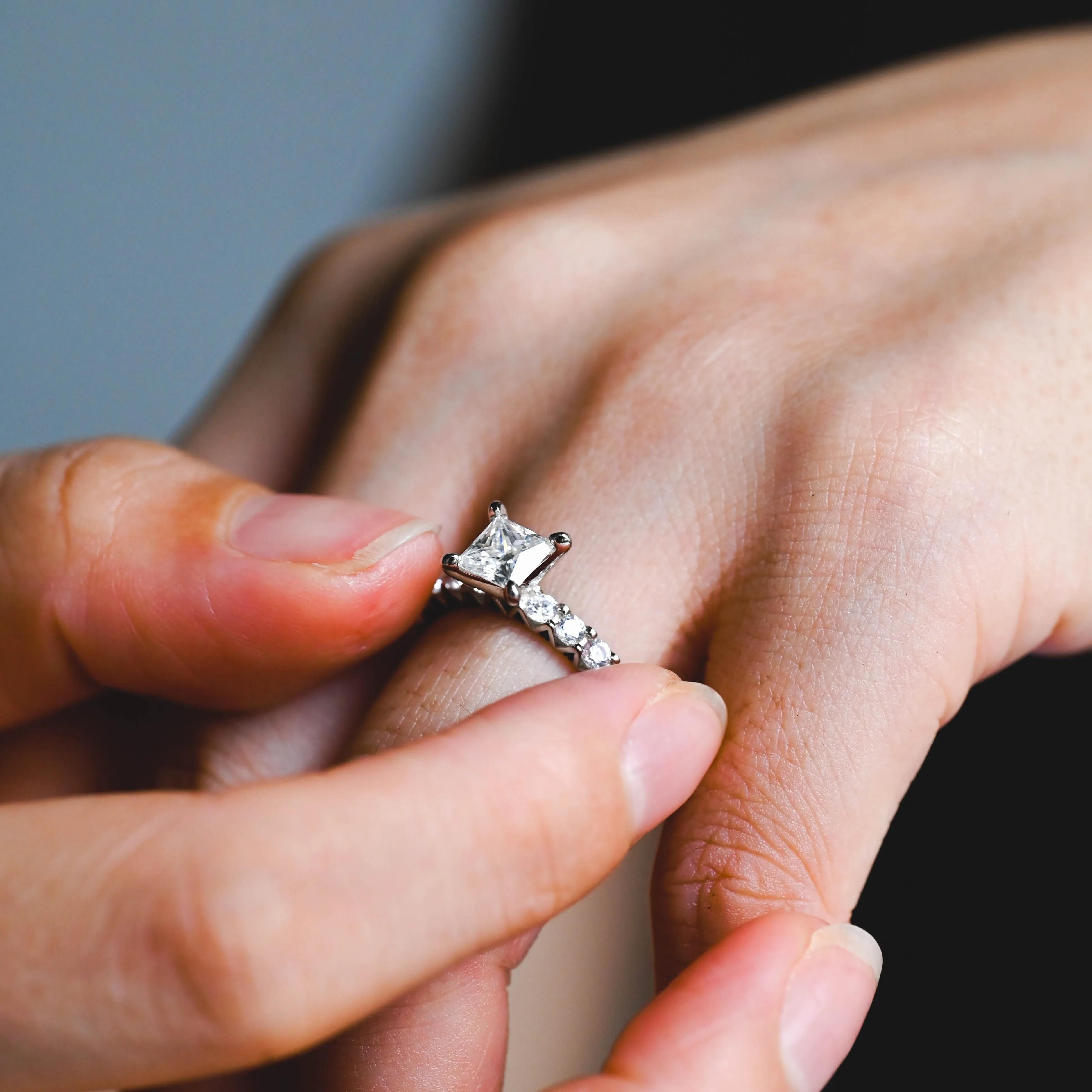 Solid Gold 2.5mm Width Princess Cut Moissanite Engagement Ring sold by Causyou product image thumbnail 2