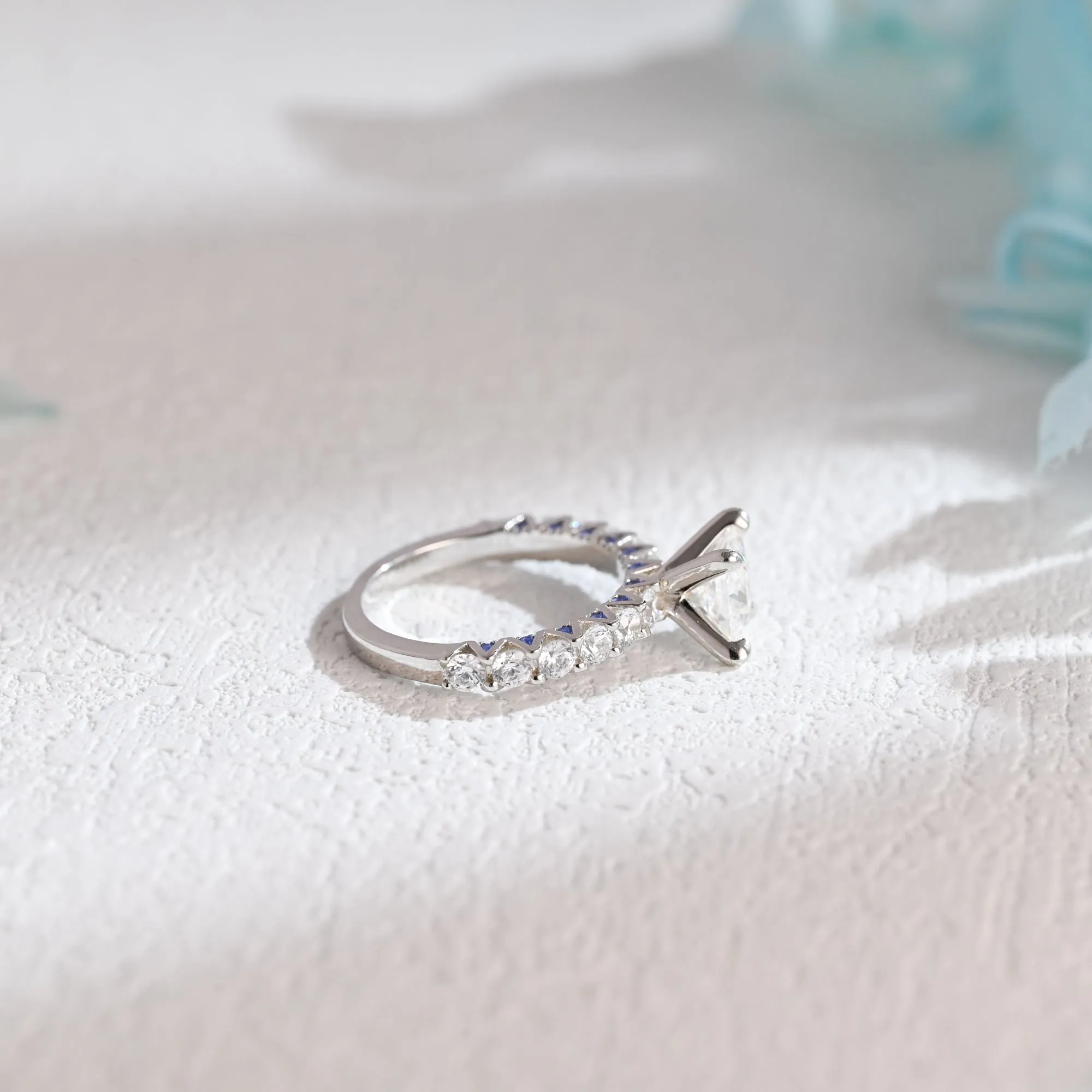 Solid Gold 2.5mm Width Princess Cut Moissanite Engagement Ring sold by Causyou product image thumbnail 5