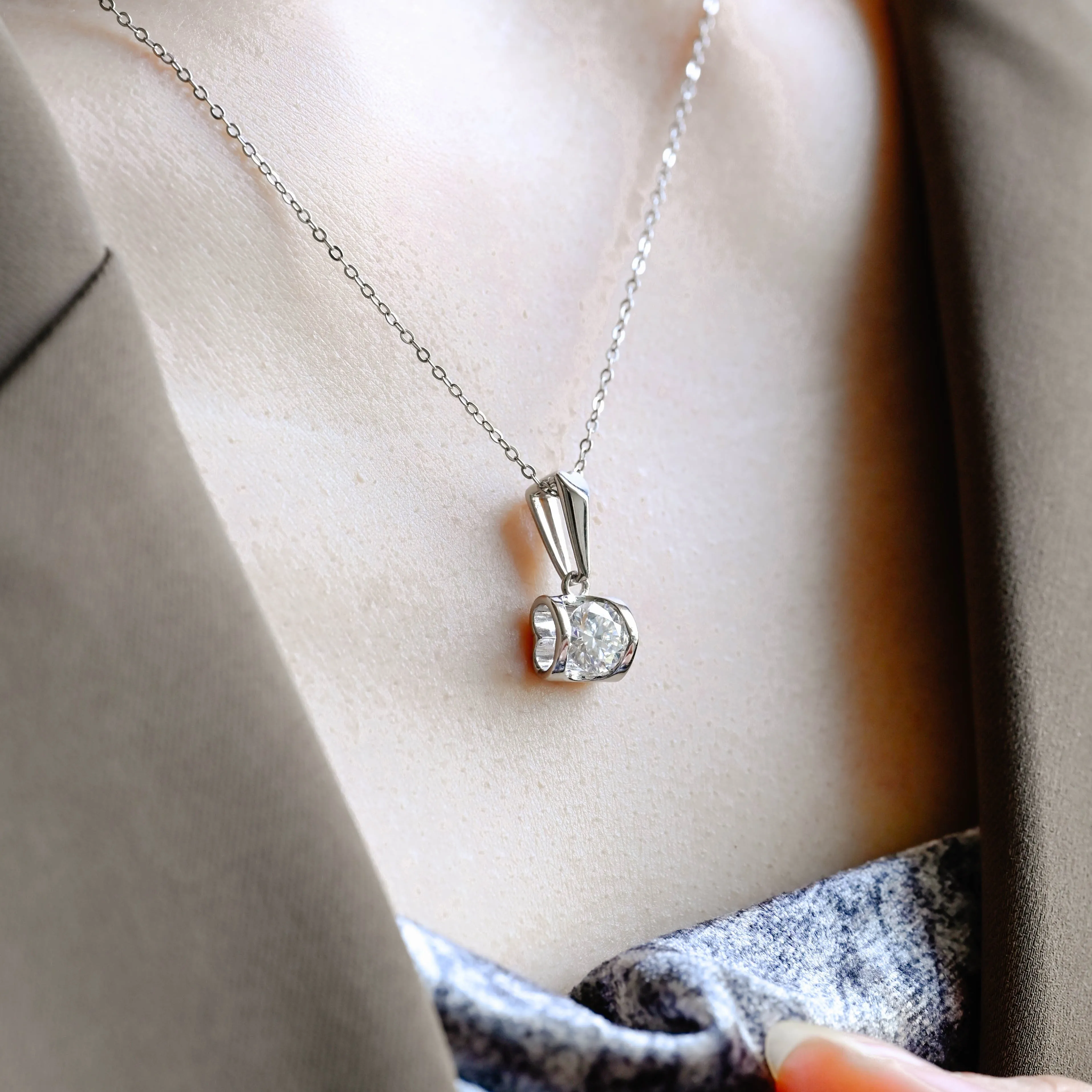 Solid Gold Round Cut Moissanite Pendant, Art Deco Necklace, Anniversary Gift for Women, Wife sold by Causyou product image thumbnail 4