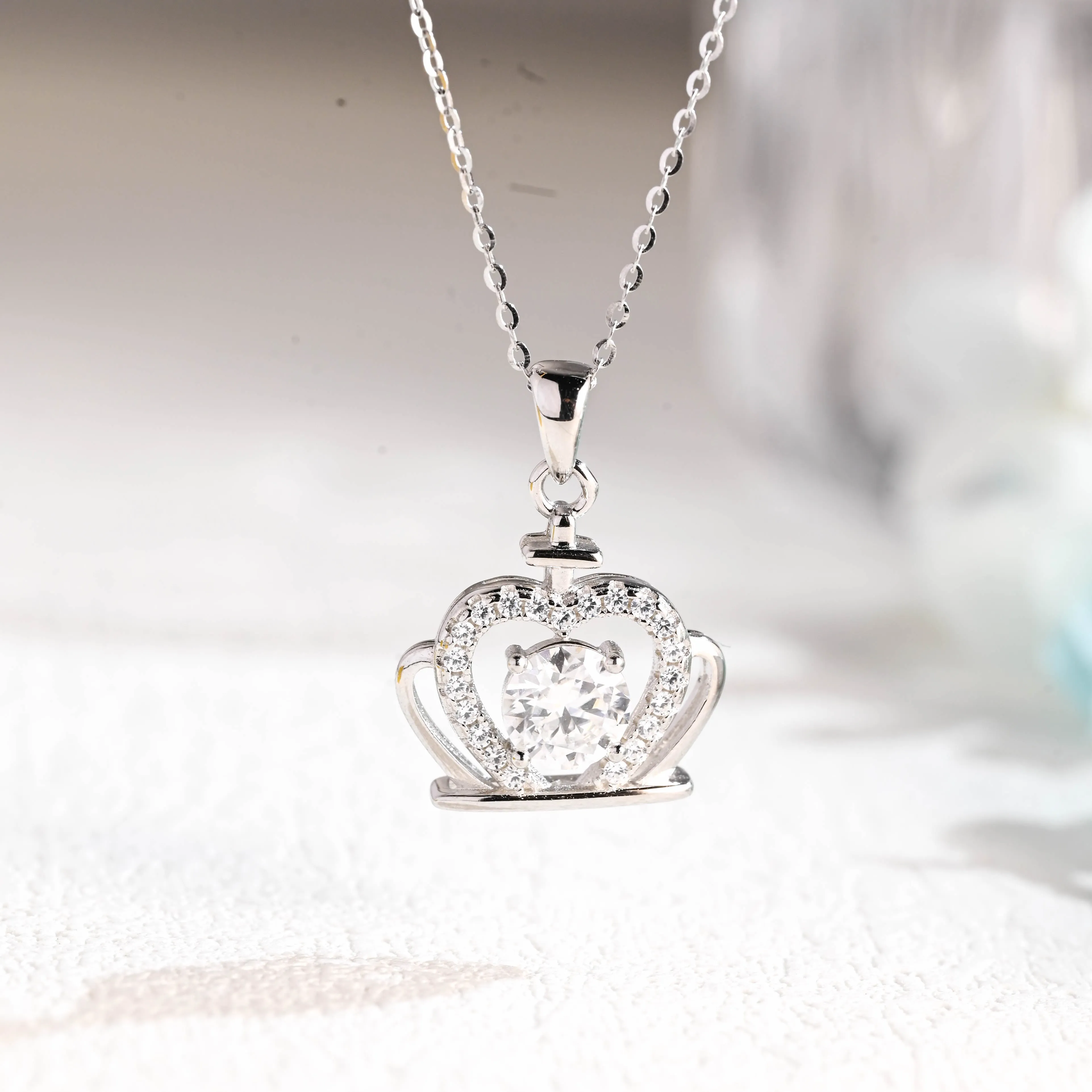 Solid Gold Round Cut Moissanite Pendant, Queen Style Necklace, Anniversary Gift for Women, Wife sold by Causyou product image thumbnail 5