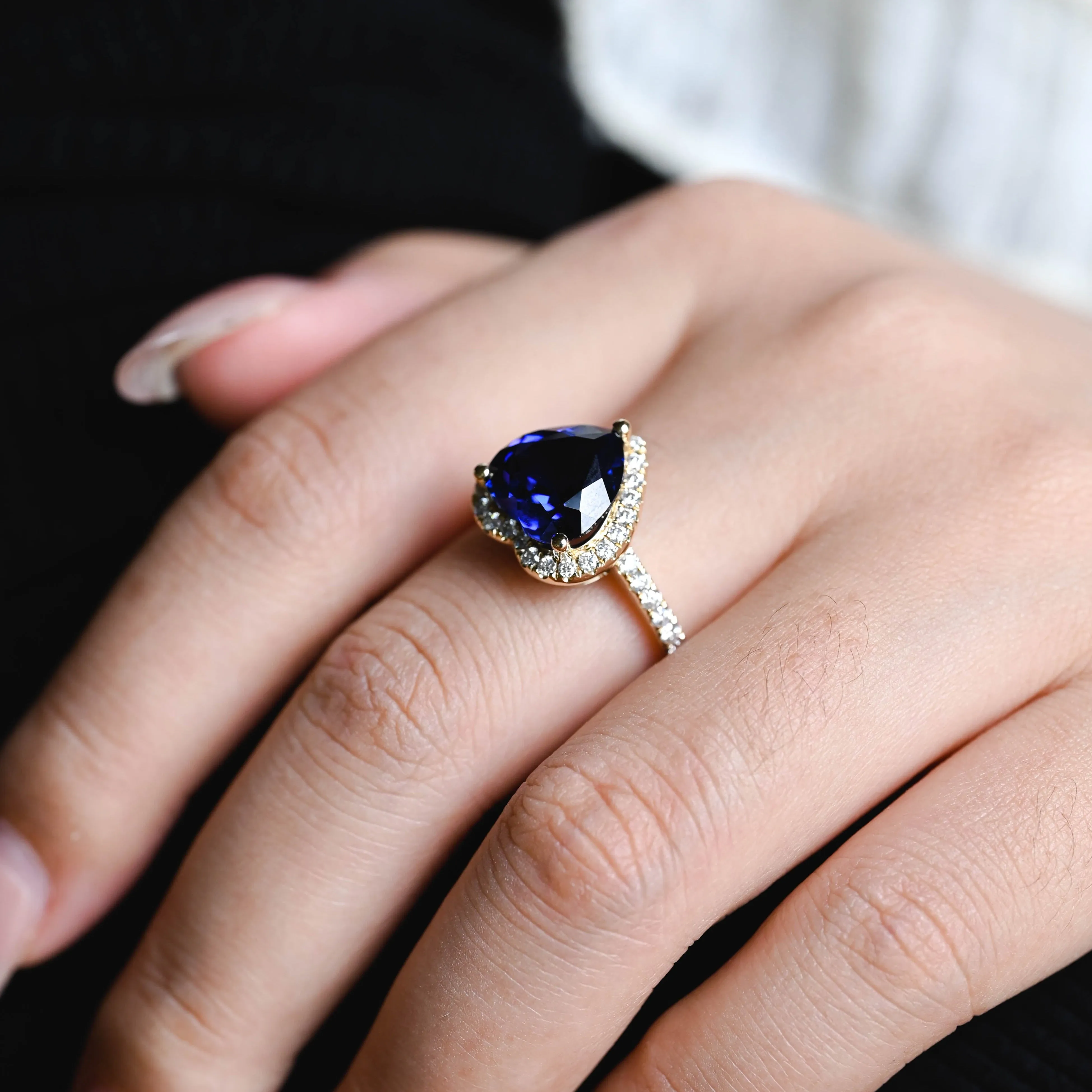 Solid Gold Halo Blue Heart Cut Lab-grown Sapphire Engagement Ring sold by Causyou product image thumbnail 2