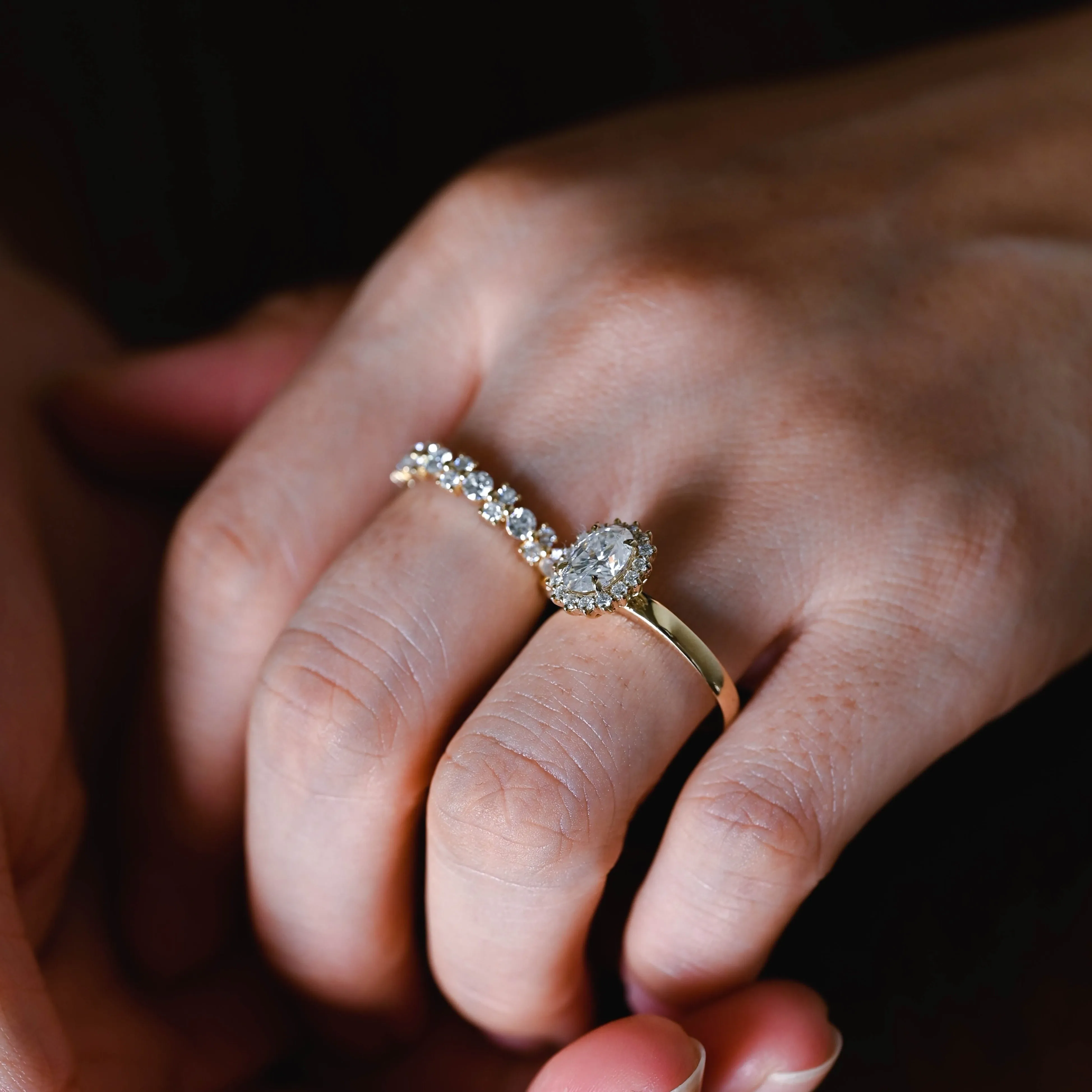 Solid Gold Cluster Round Cut Moissanite Wedding Band sold by Causyou product image thumbnail 4